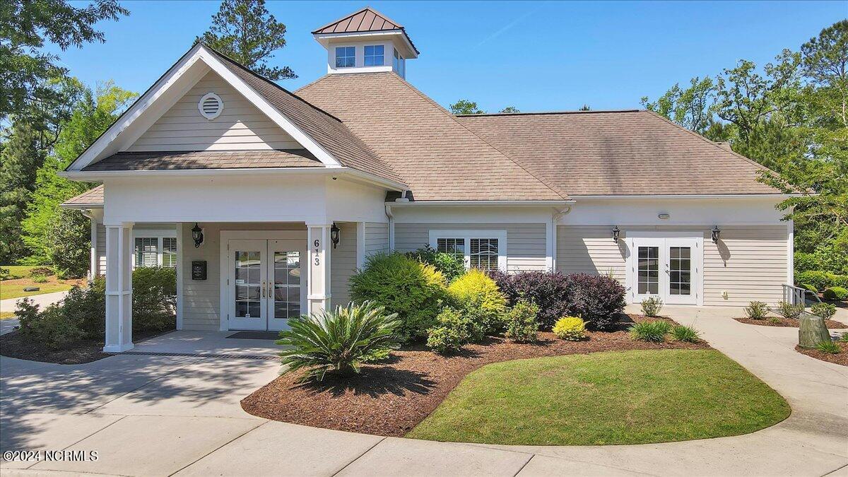 100524155 | Photo 81