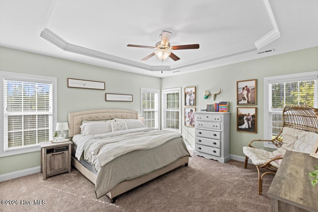 100562207 | Photo 22