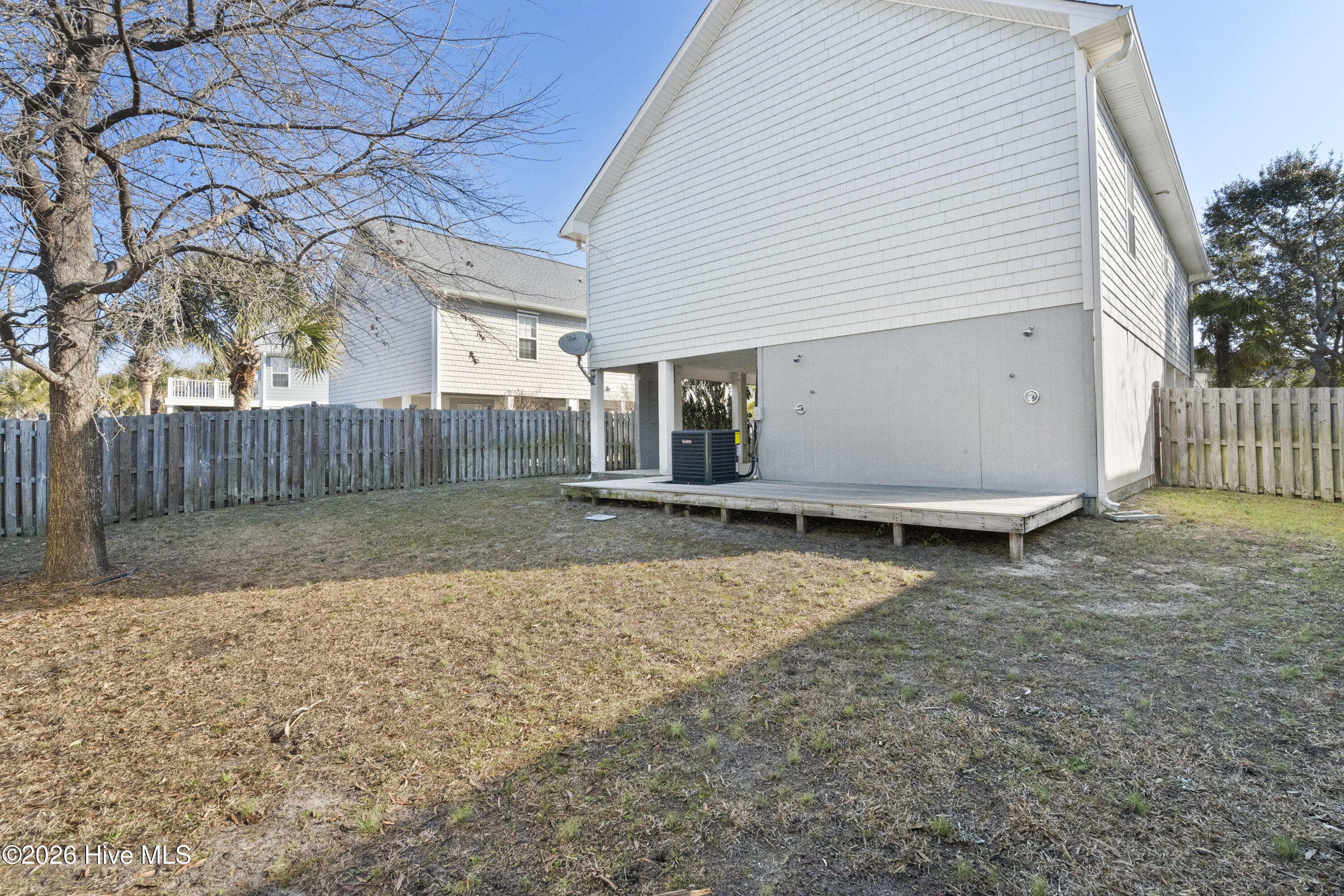 100554105 | Photo 31