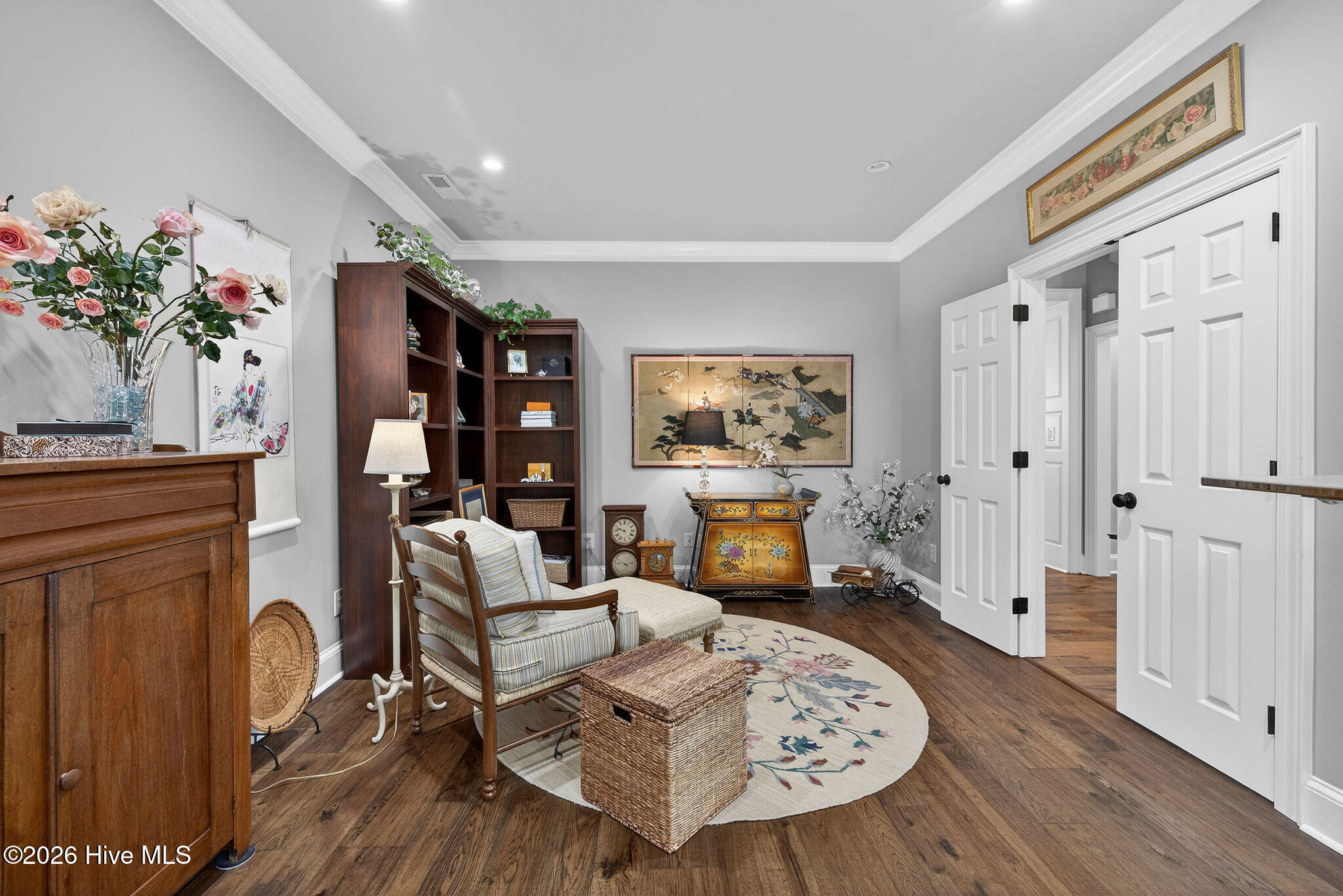 100565960 | Photo 51