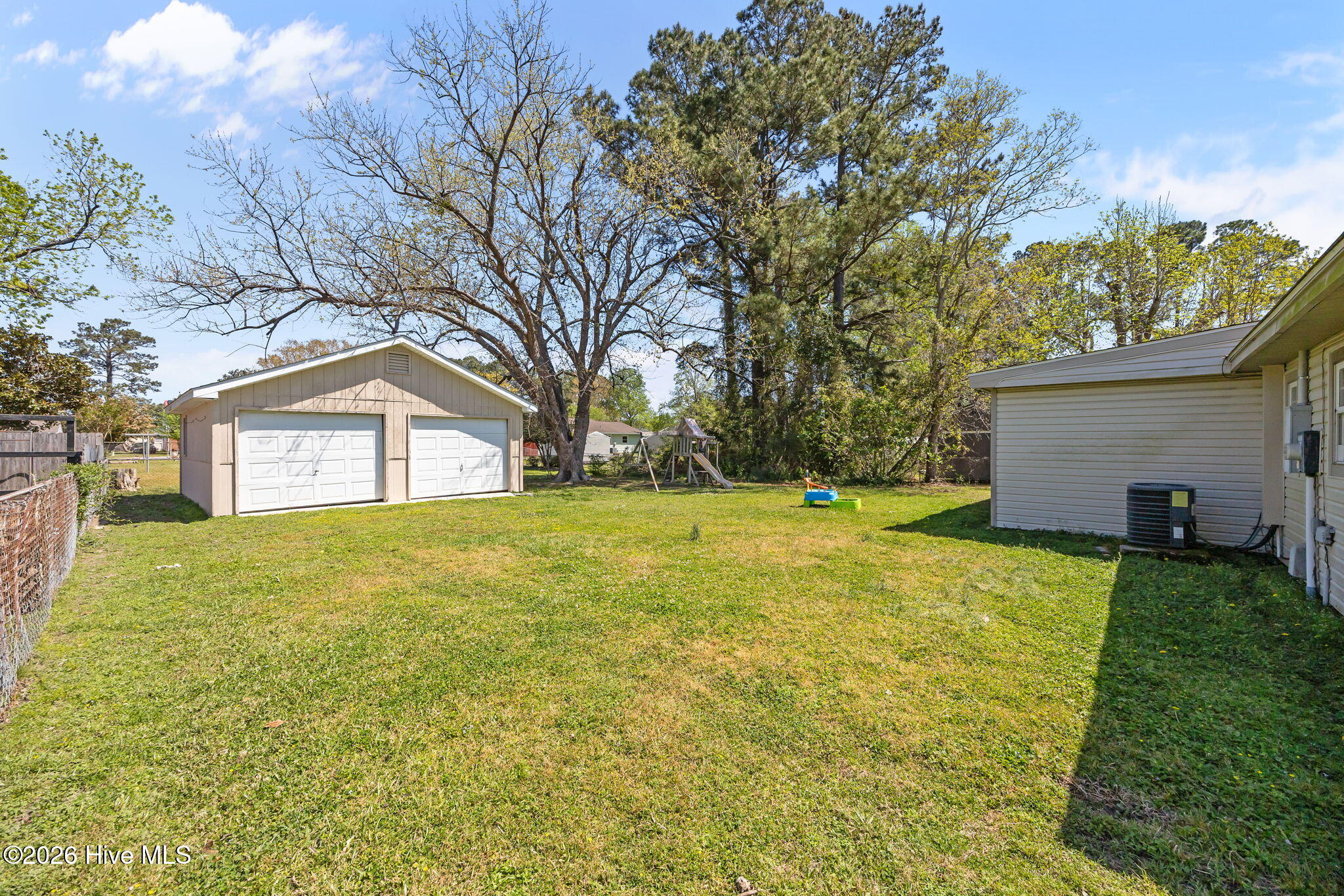 100564888 | Photo 11