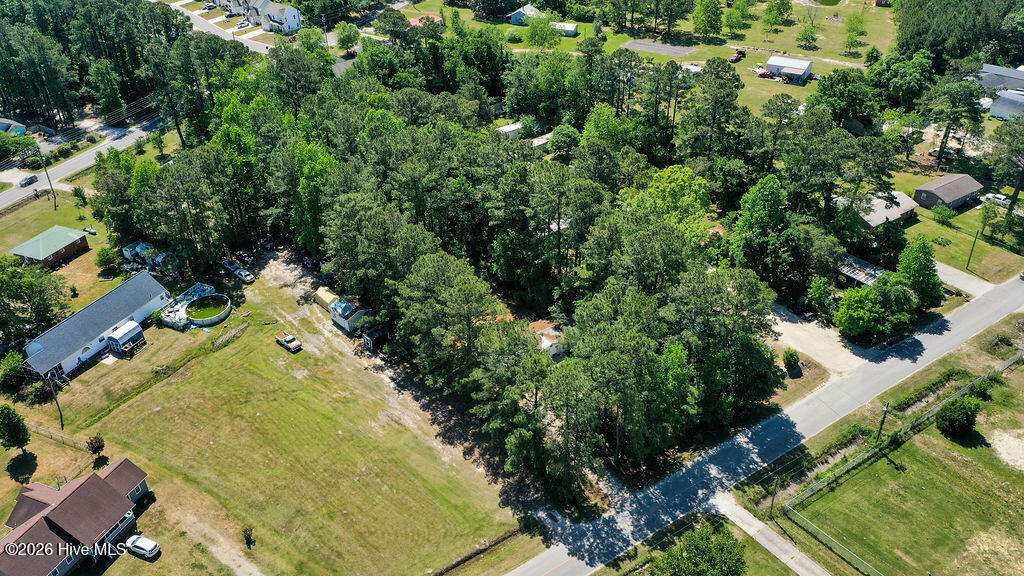 100569938 | Photo 35