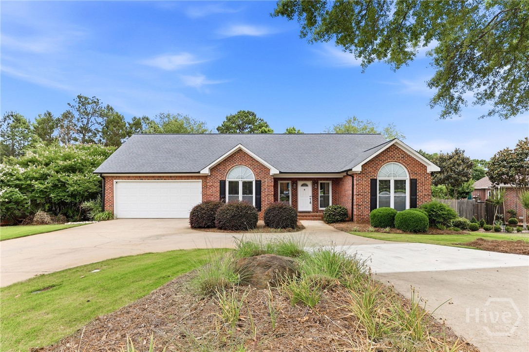 FEATURED LISTINGS