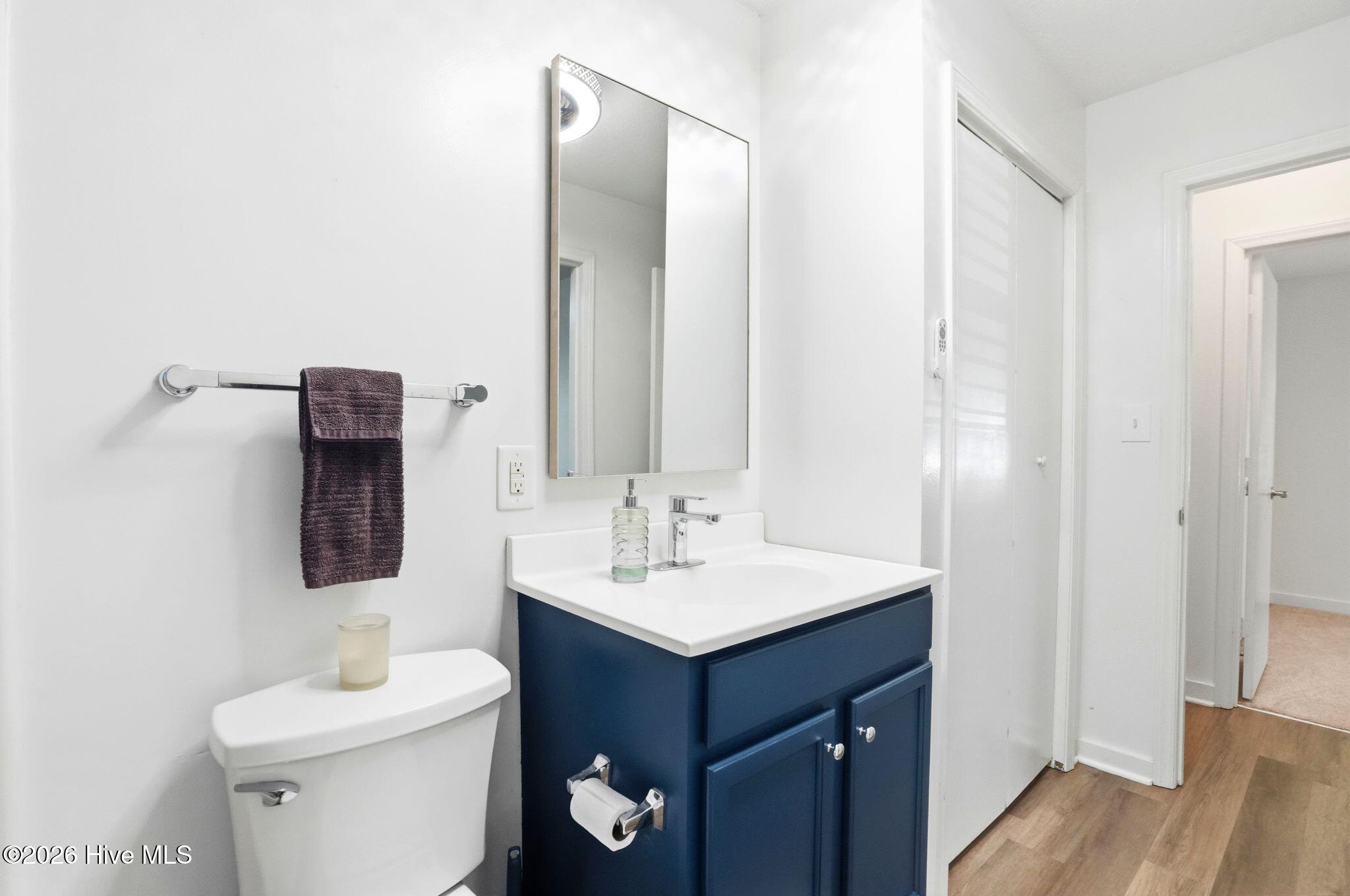 100566339 | Photo 26