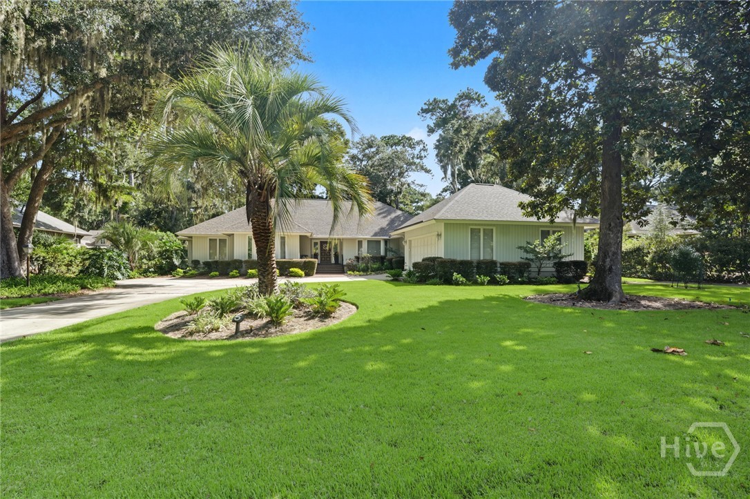 Photo 2 of Single family home for sale at 5 Heatherstone Ln, Savannah, GA 31411 | MLS# SA364880 | Listing updated on 2026-09-18