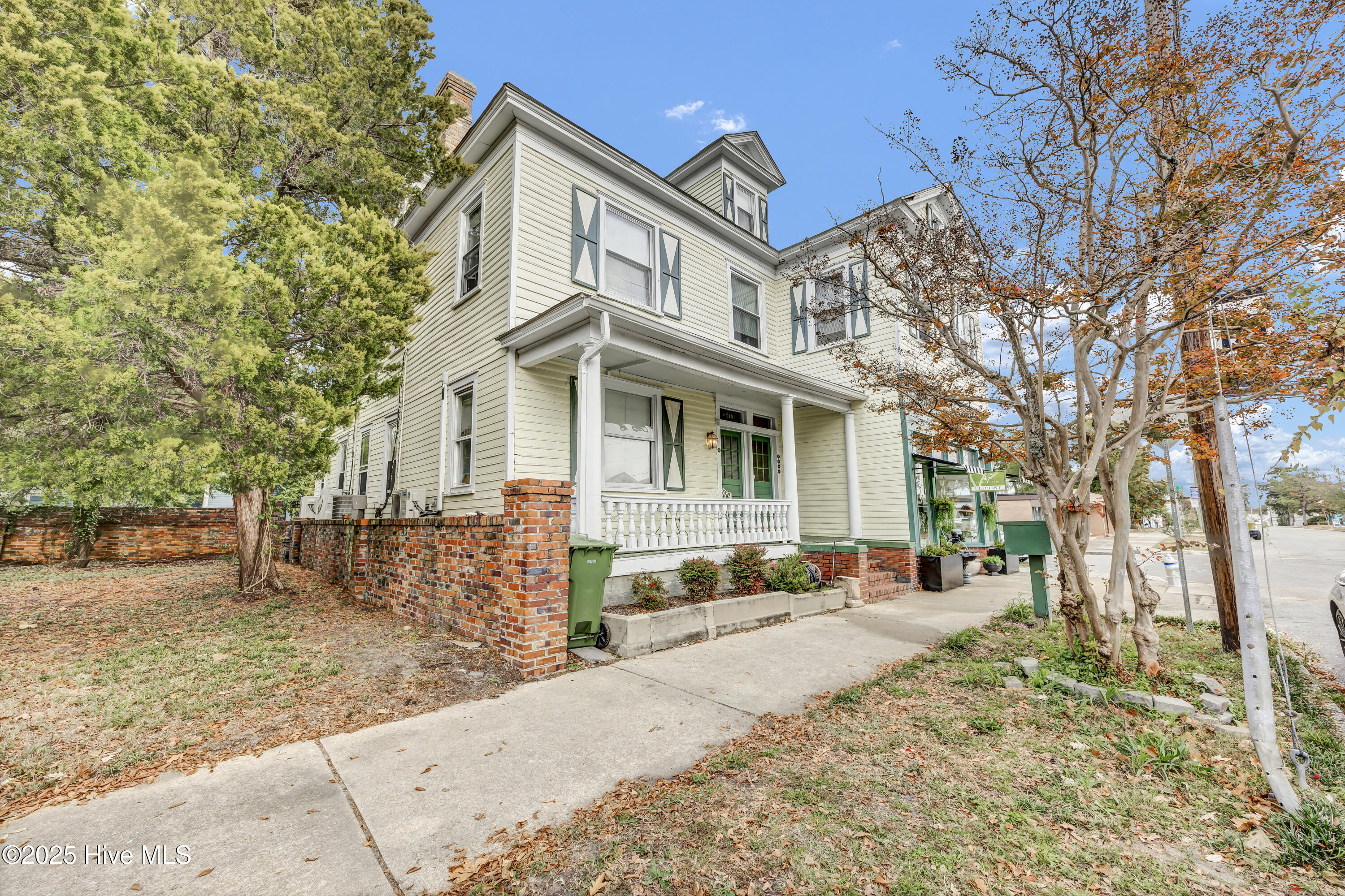 Shirley Johnson - MLS Number: 100543390