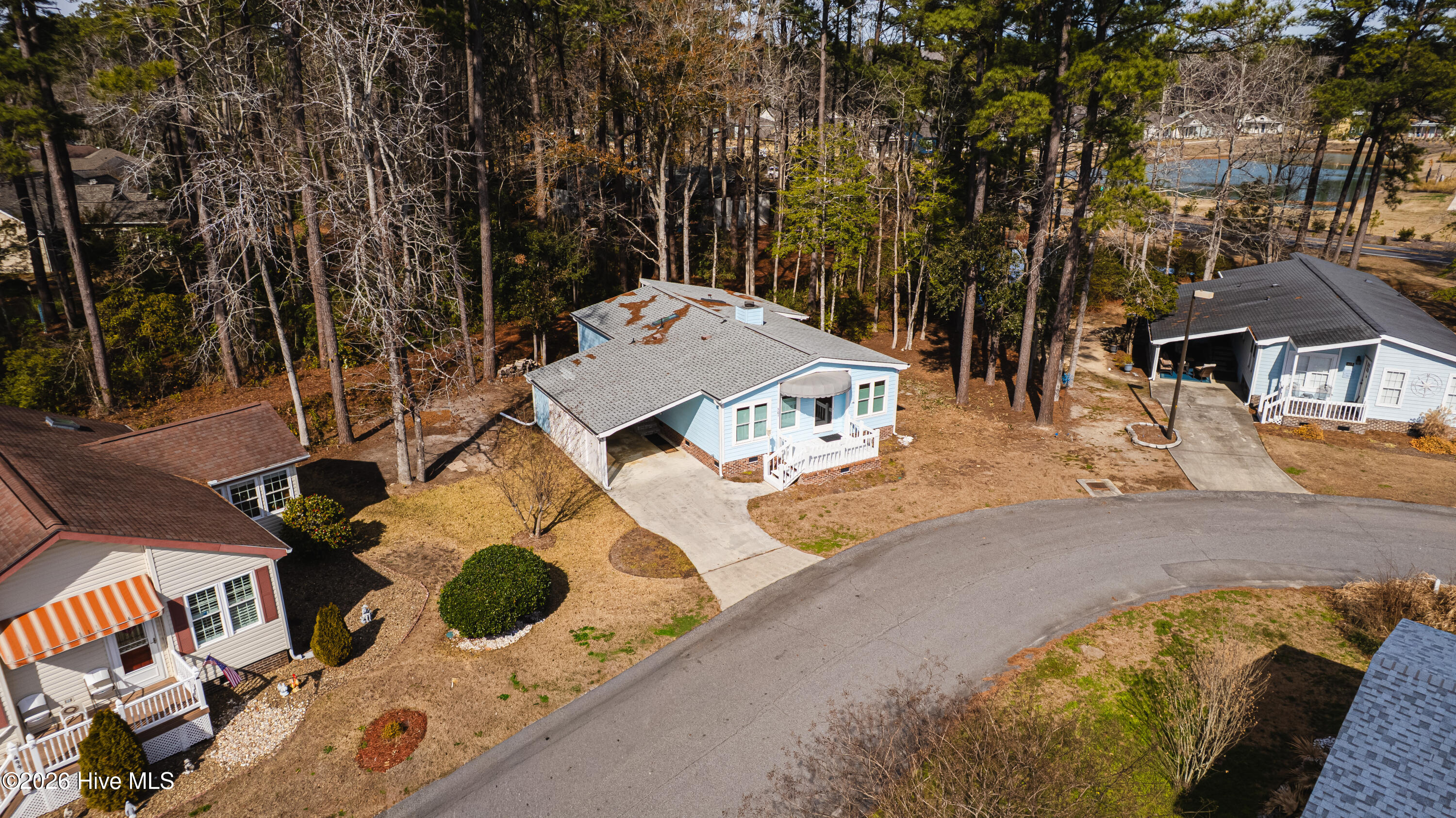 100555221 | Photo 35