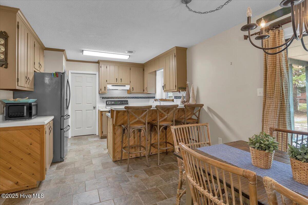 100535425 | Photo 15