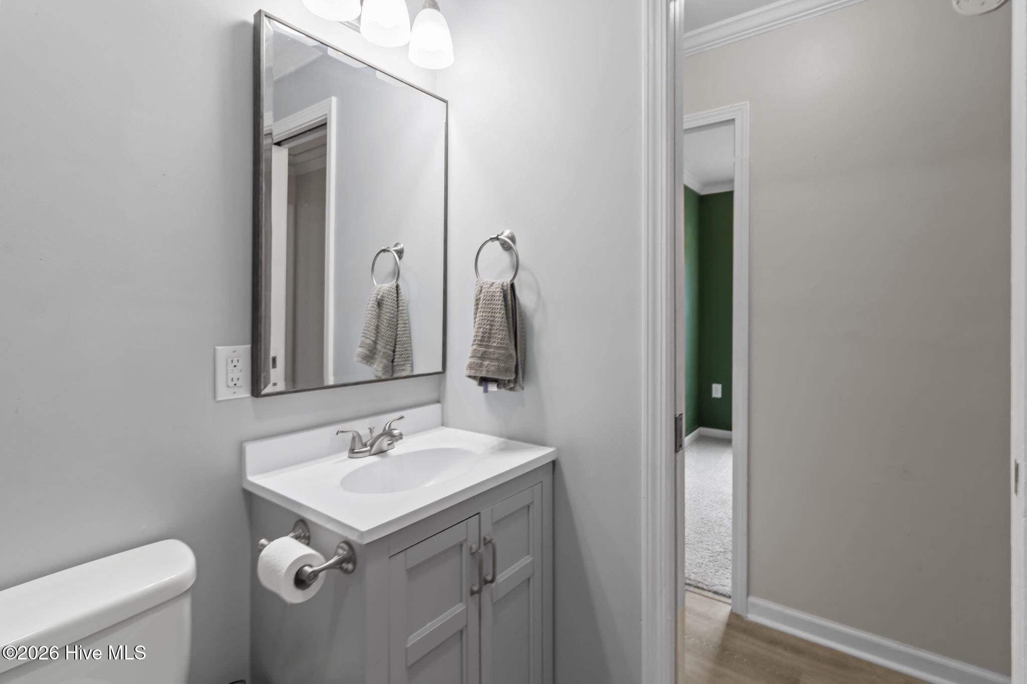 100561456 | Photo 18