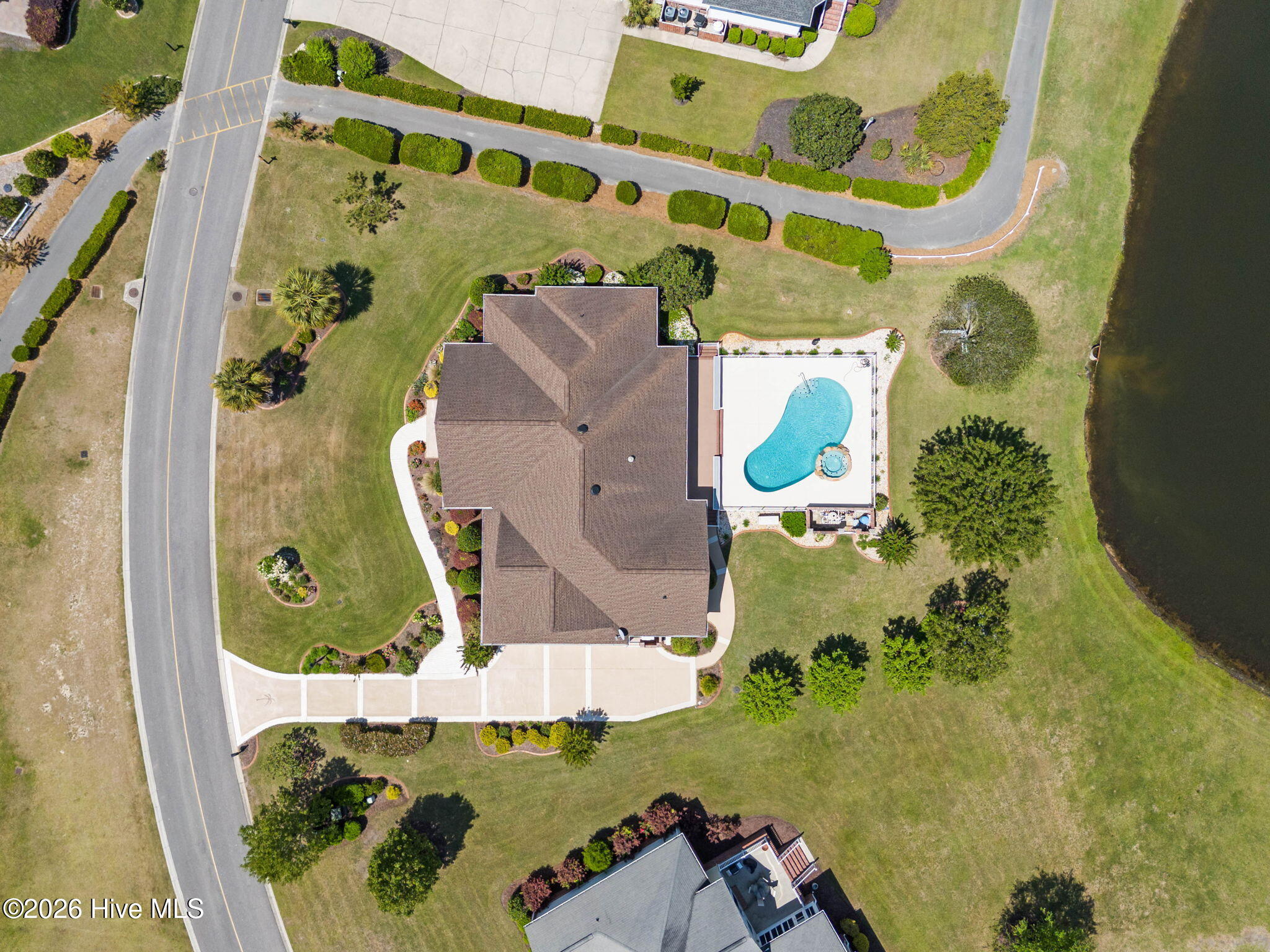 100567537 | Photo 62