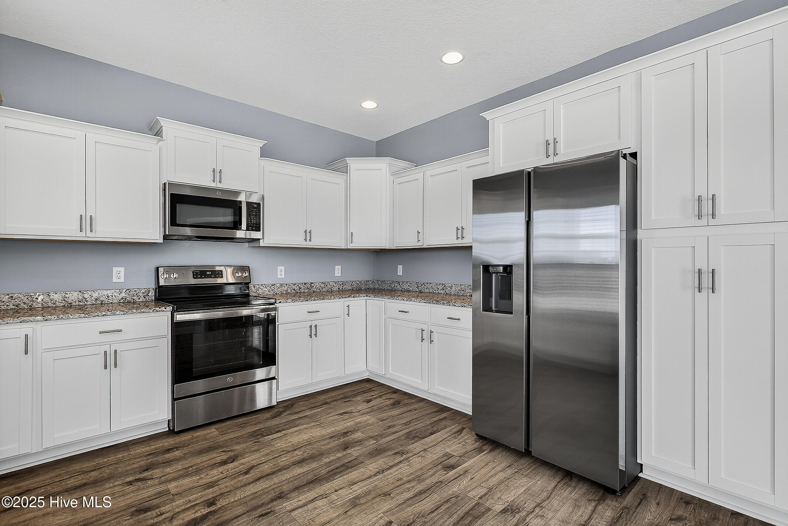 100539461 | Photo 10