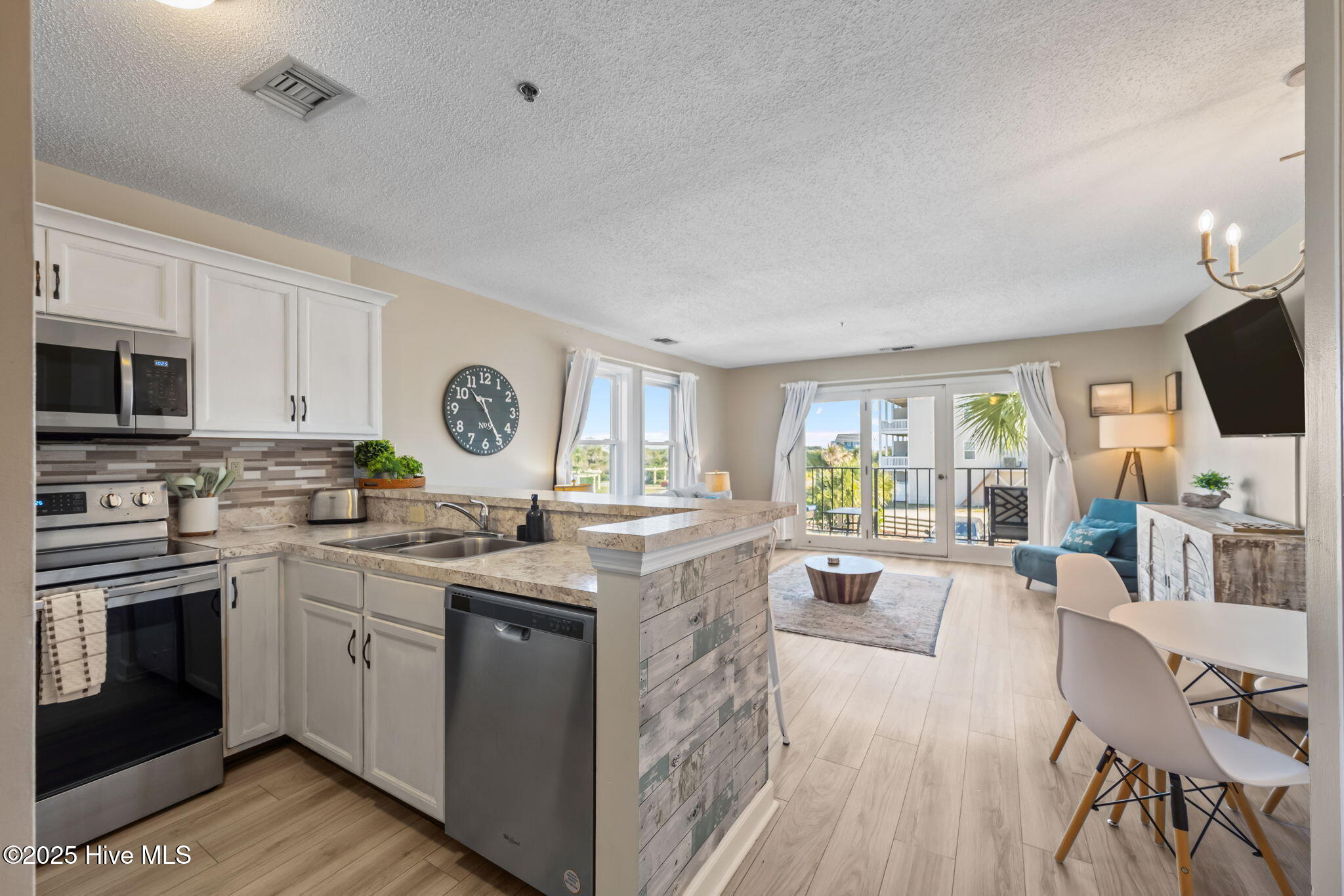 790 New River Inlet Road UNIT 104b, North Topsail Beach, NC, 28460