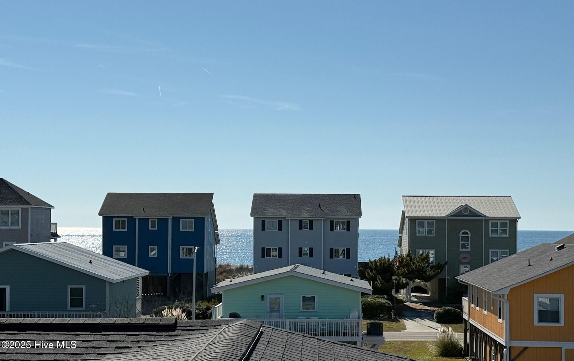 100541907 | Photo 25