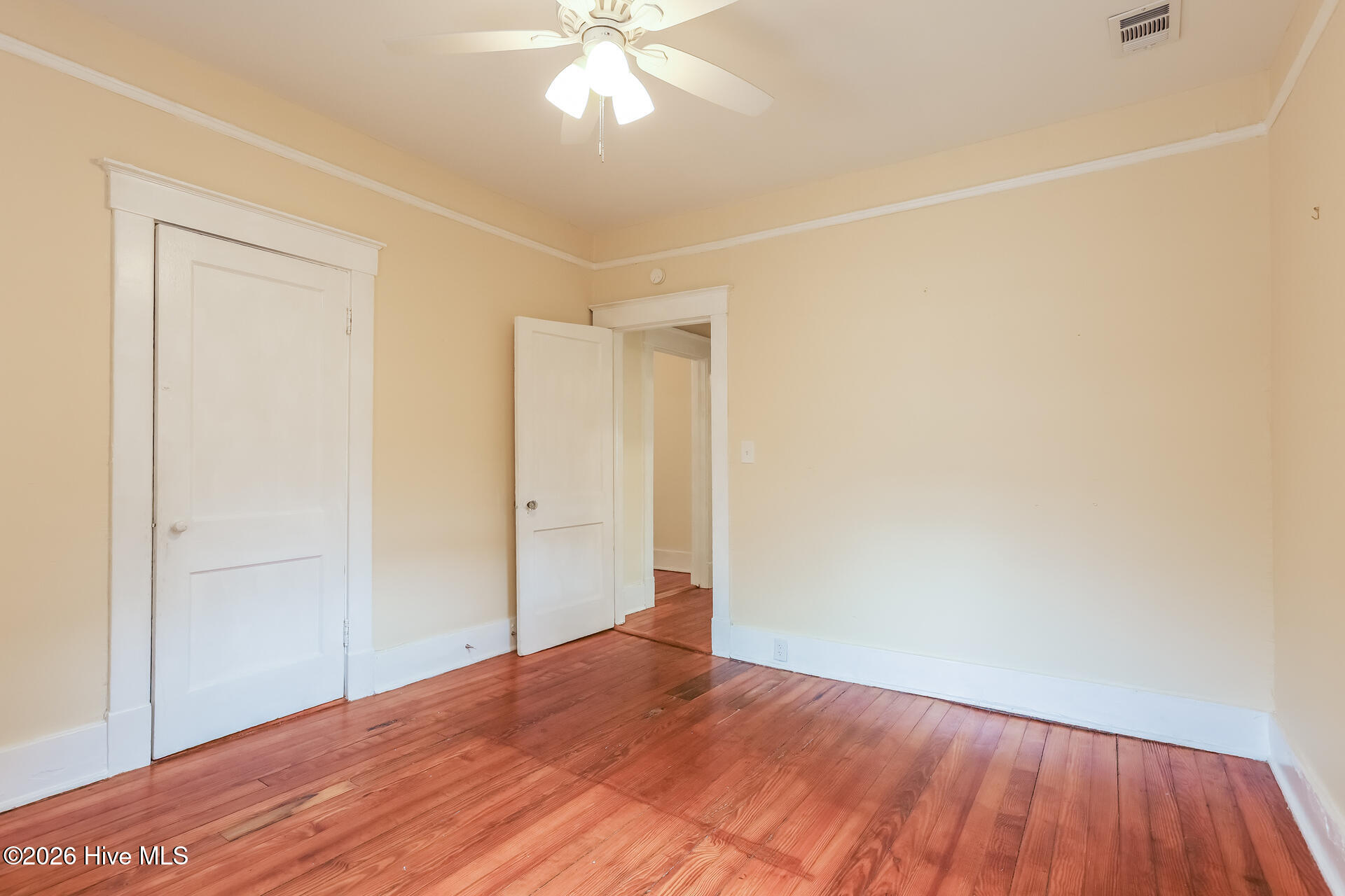 1231 E 42nd Street, Savannah, GA 31404