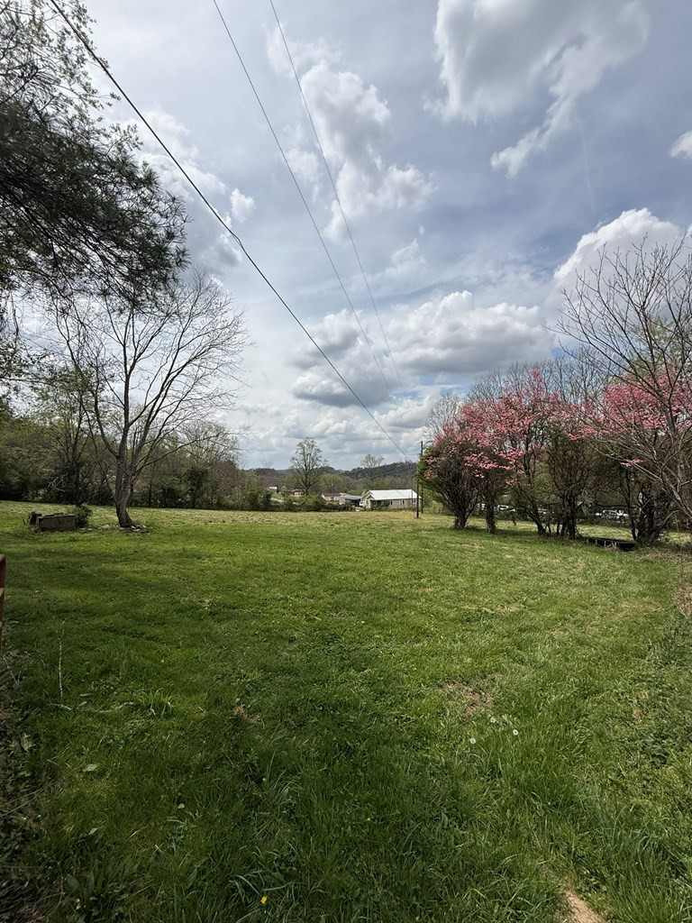 Exterior photo of 317 Robinson Road, Andrews, NC 28901. MLS: 98544428