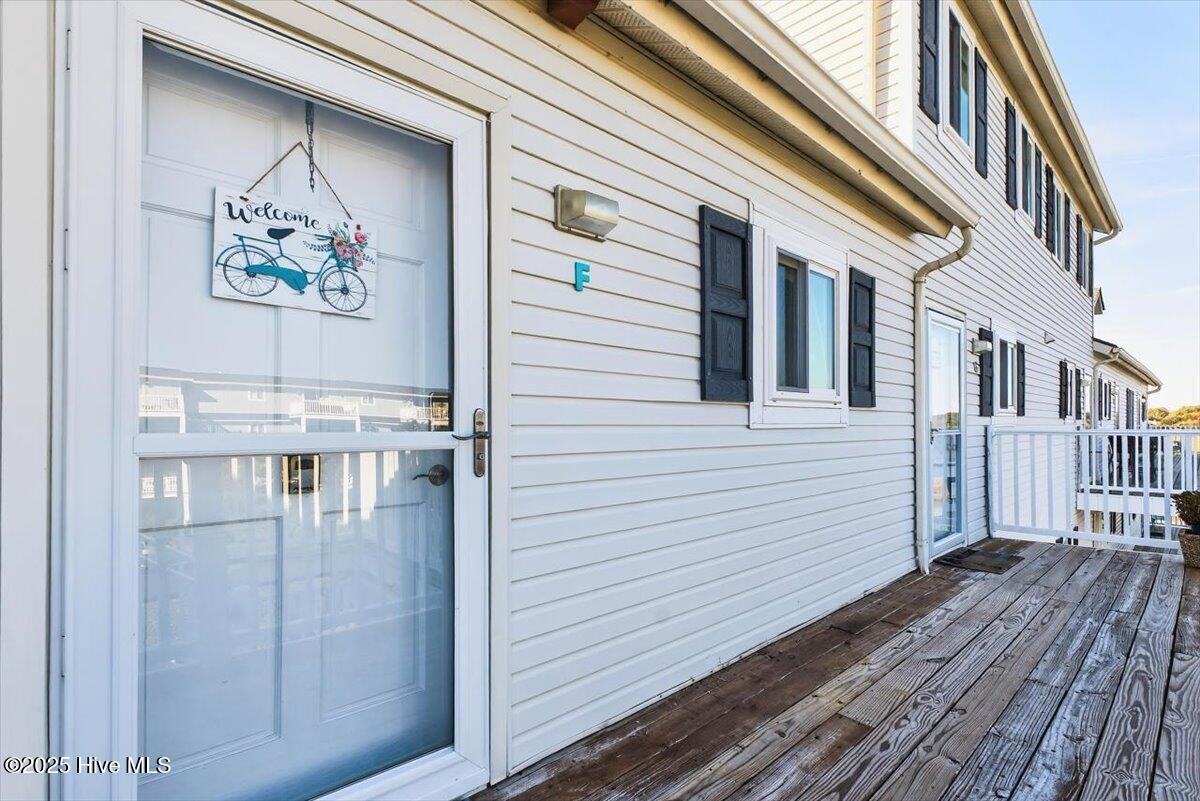 100542935 | Photo 31