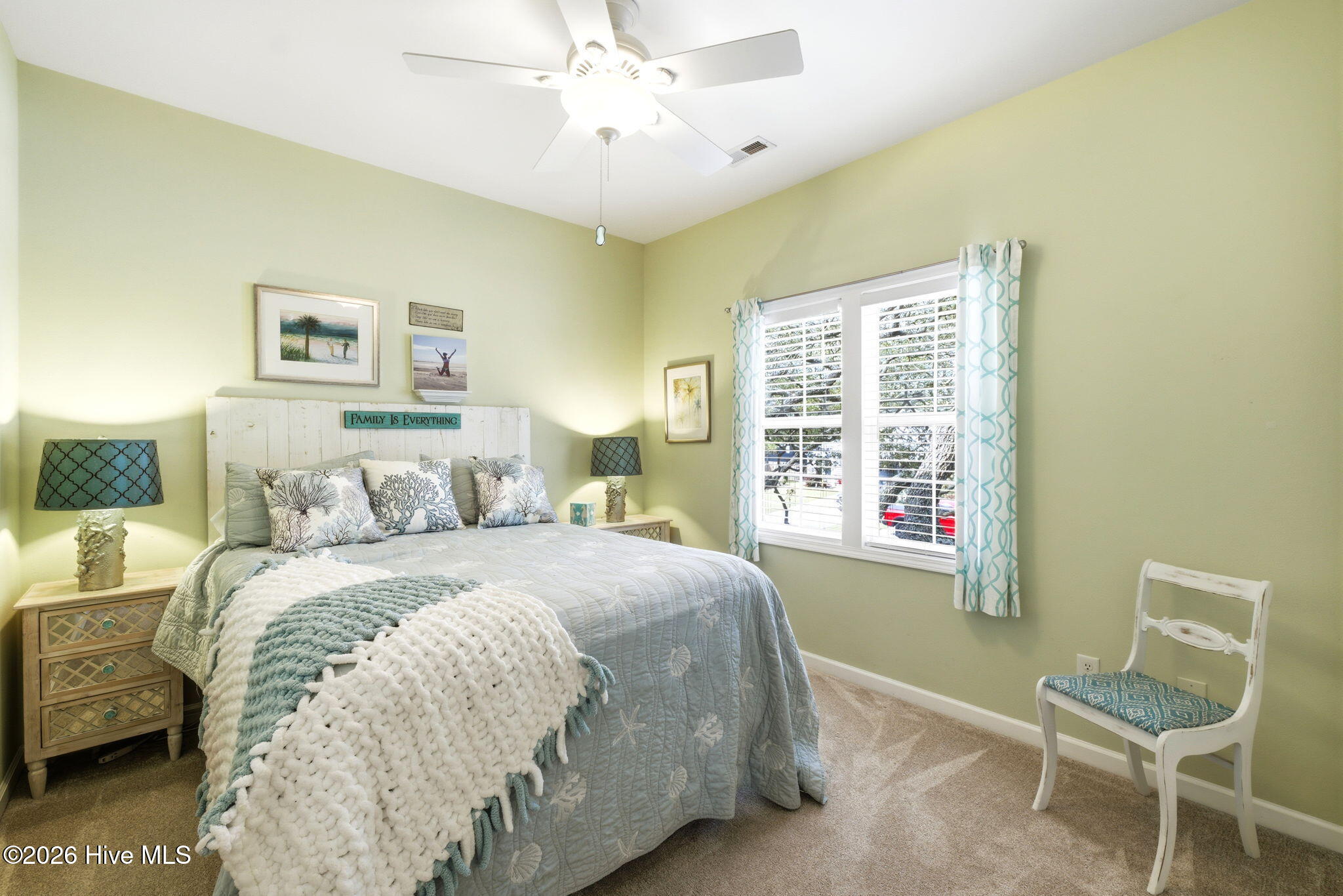 100565063 | Photo 43