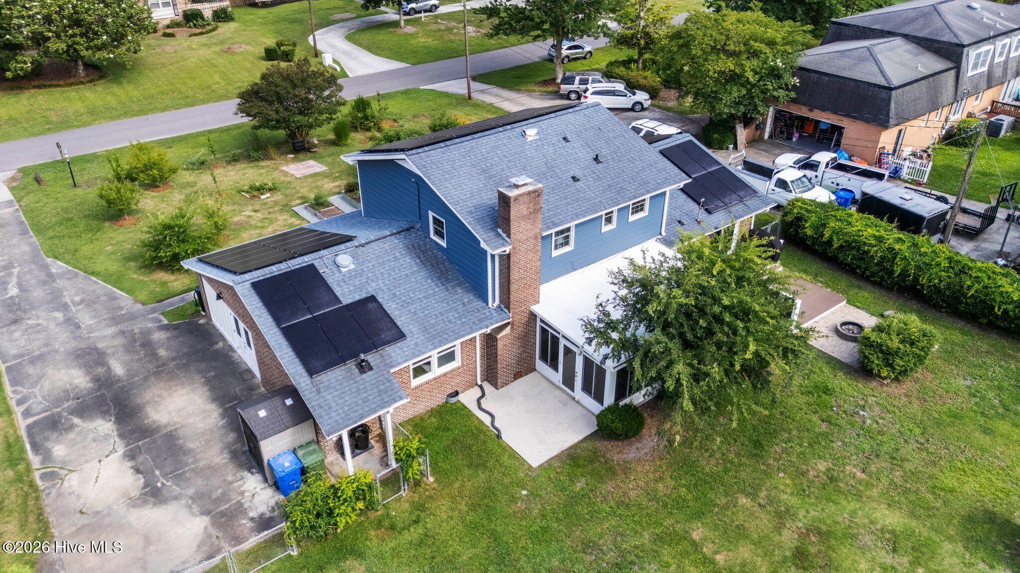 82_DJI_20260601164643_0589_D