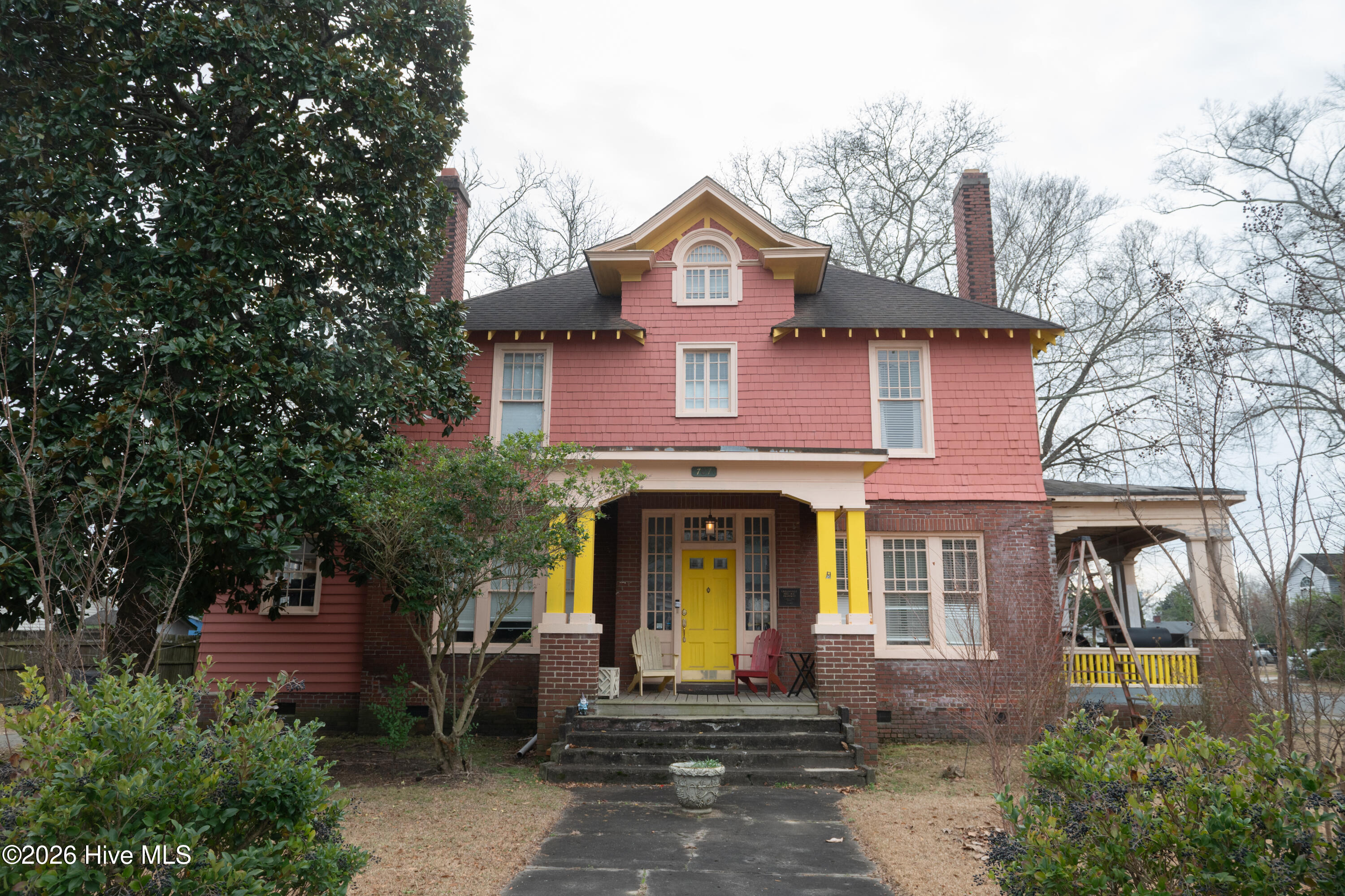 Homes for sale in Greenville, NC | 707 W 4th St, Greenville, NC 27834 | MLS# 100551392