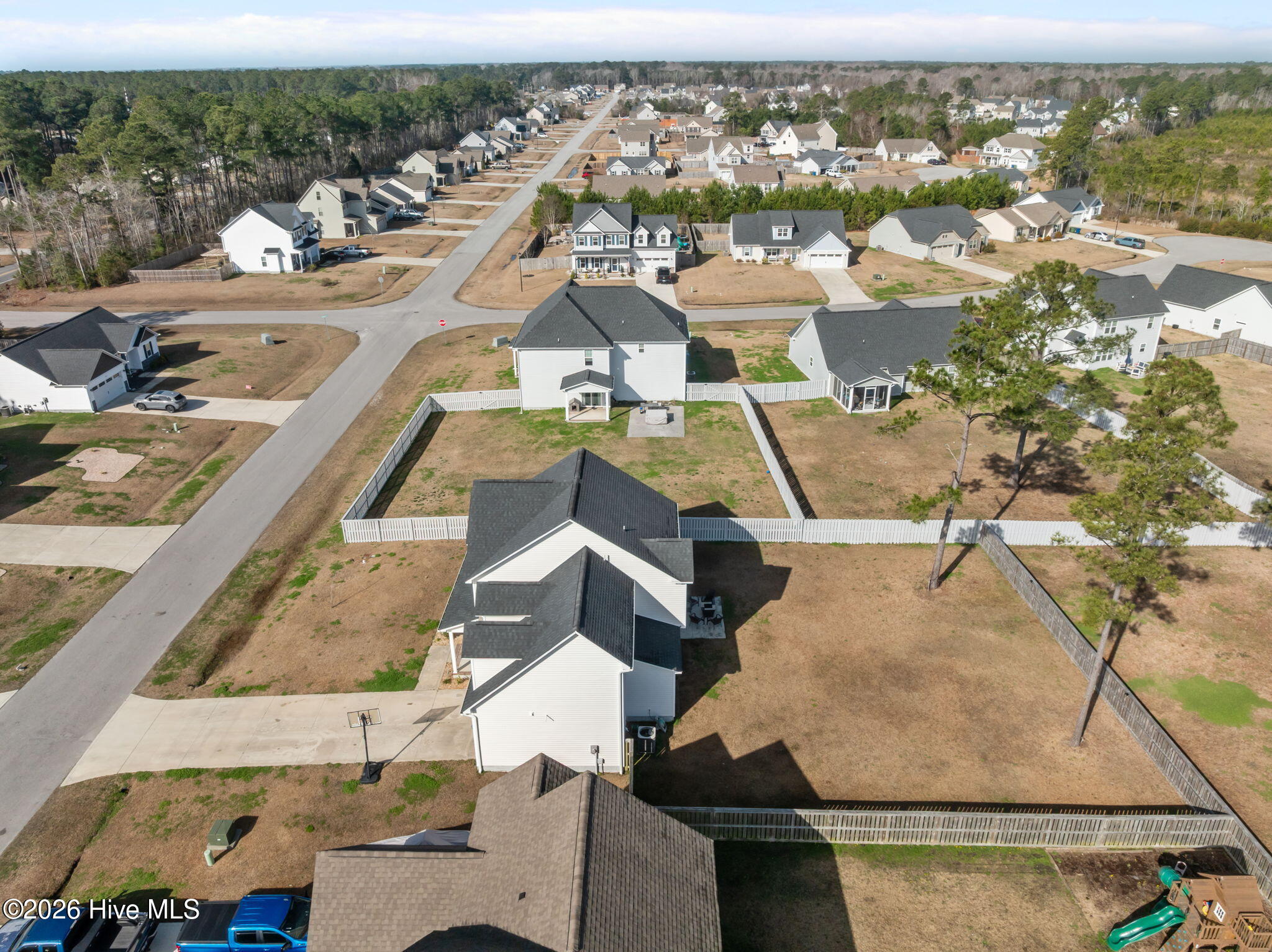 100558417 | Photo 53