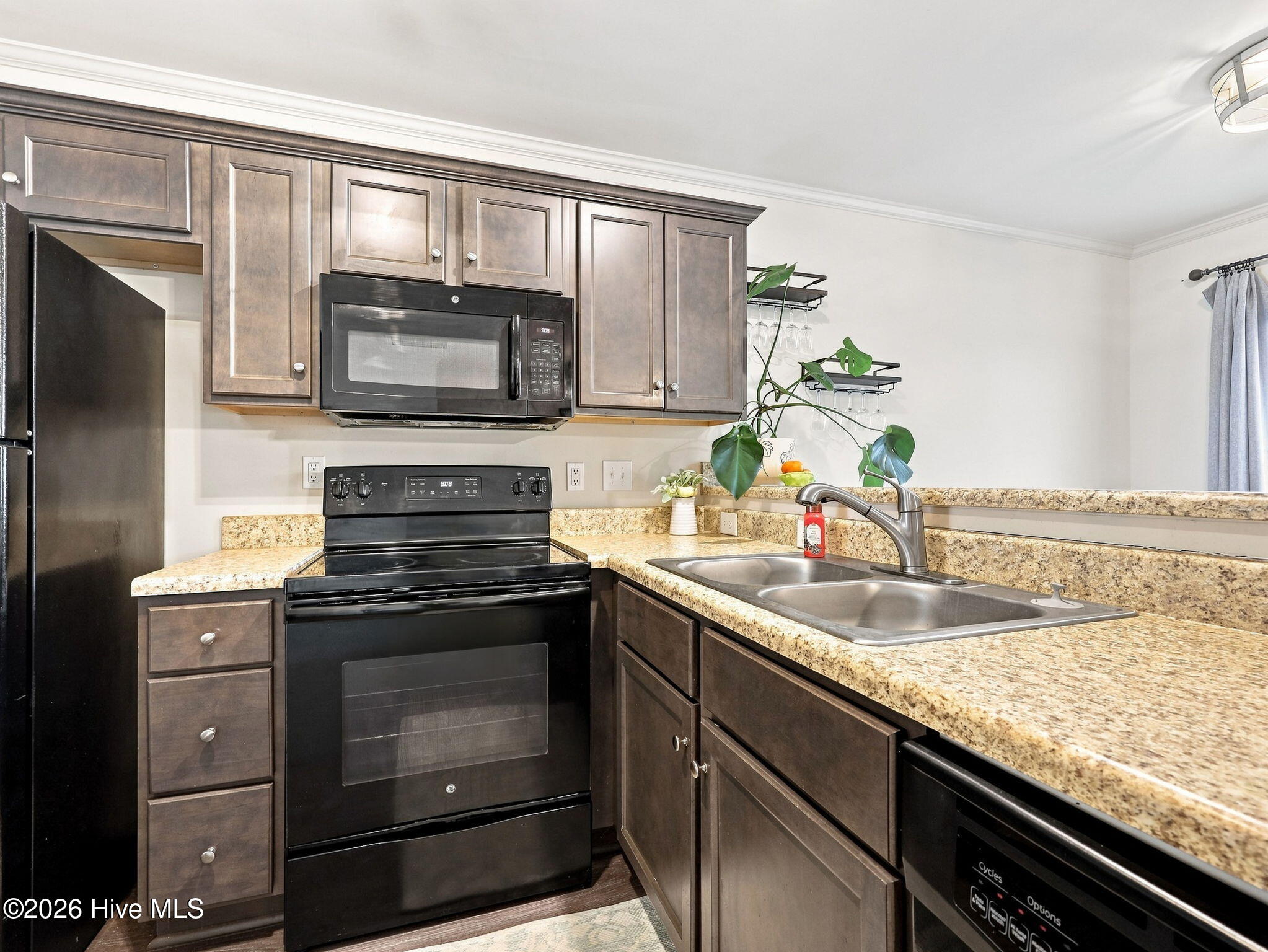 243 Boyington Place Road,Midway Park
