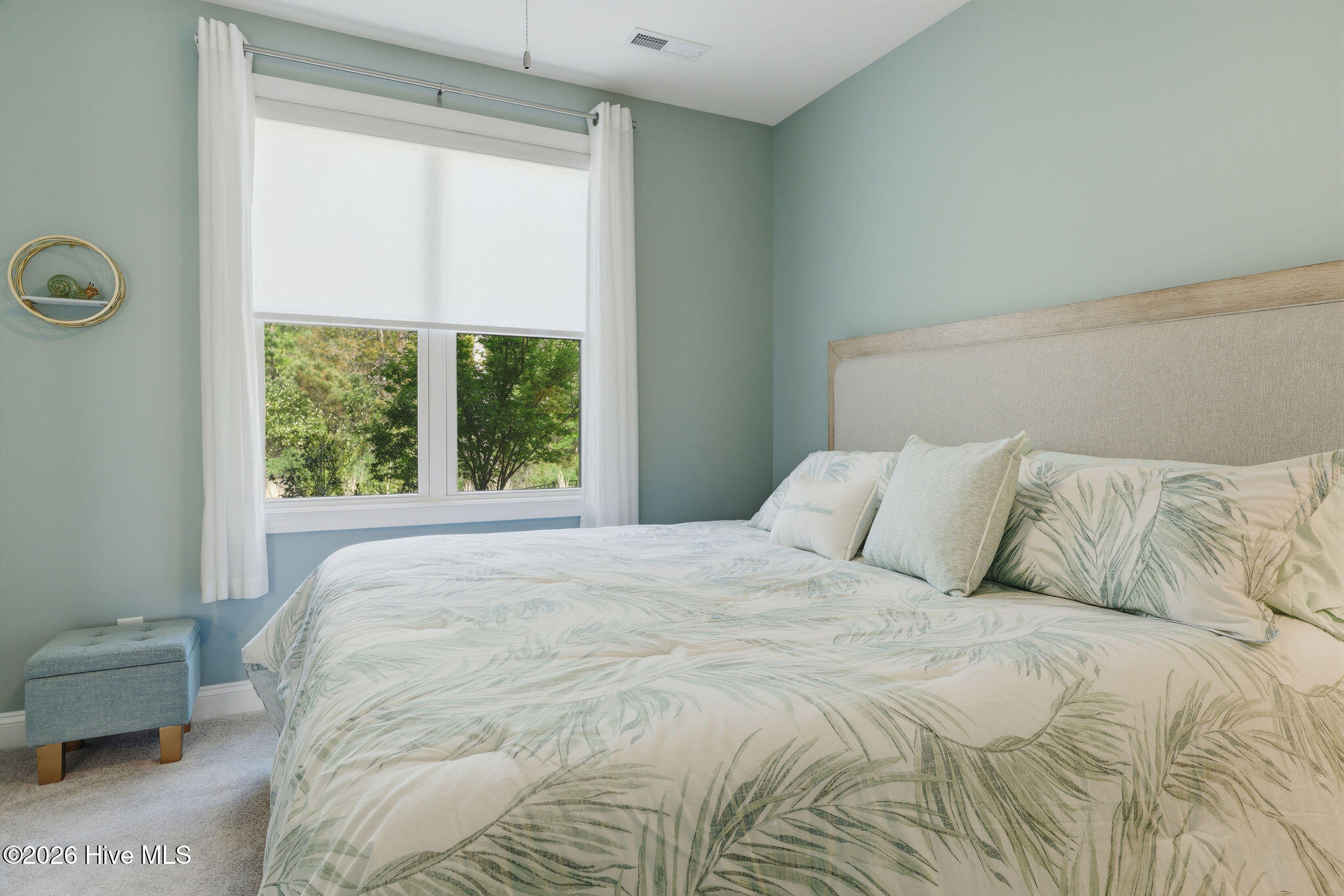 100564757 | Photo 61