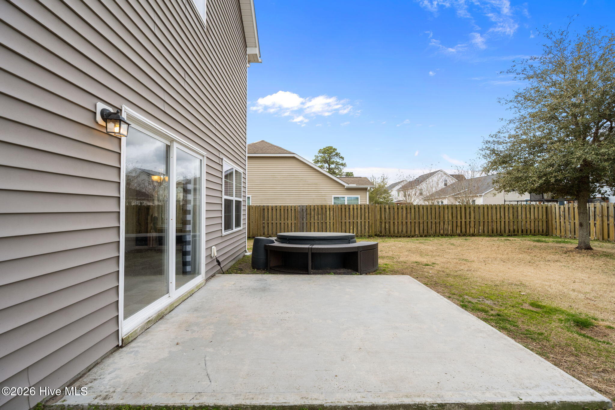 100555792 | Photo 38