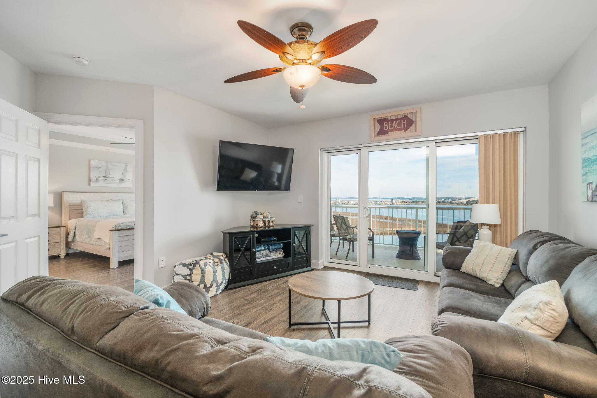 100 Olde Towne Yacht Club Drive 411,Beaufort