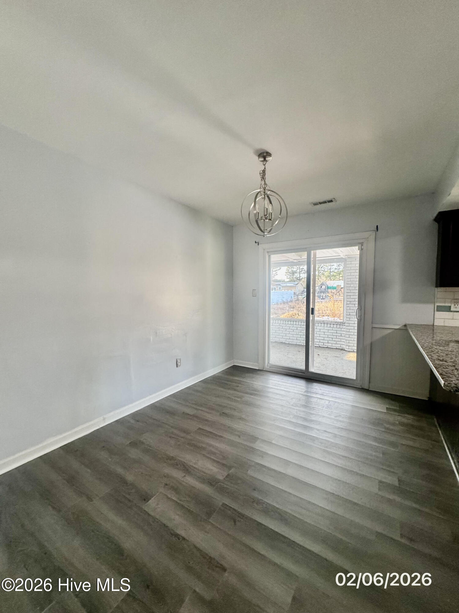 203 W Volant Street, Hubert, NC, 28539