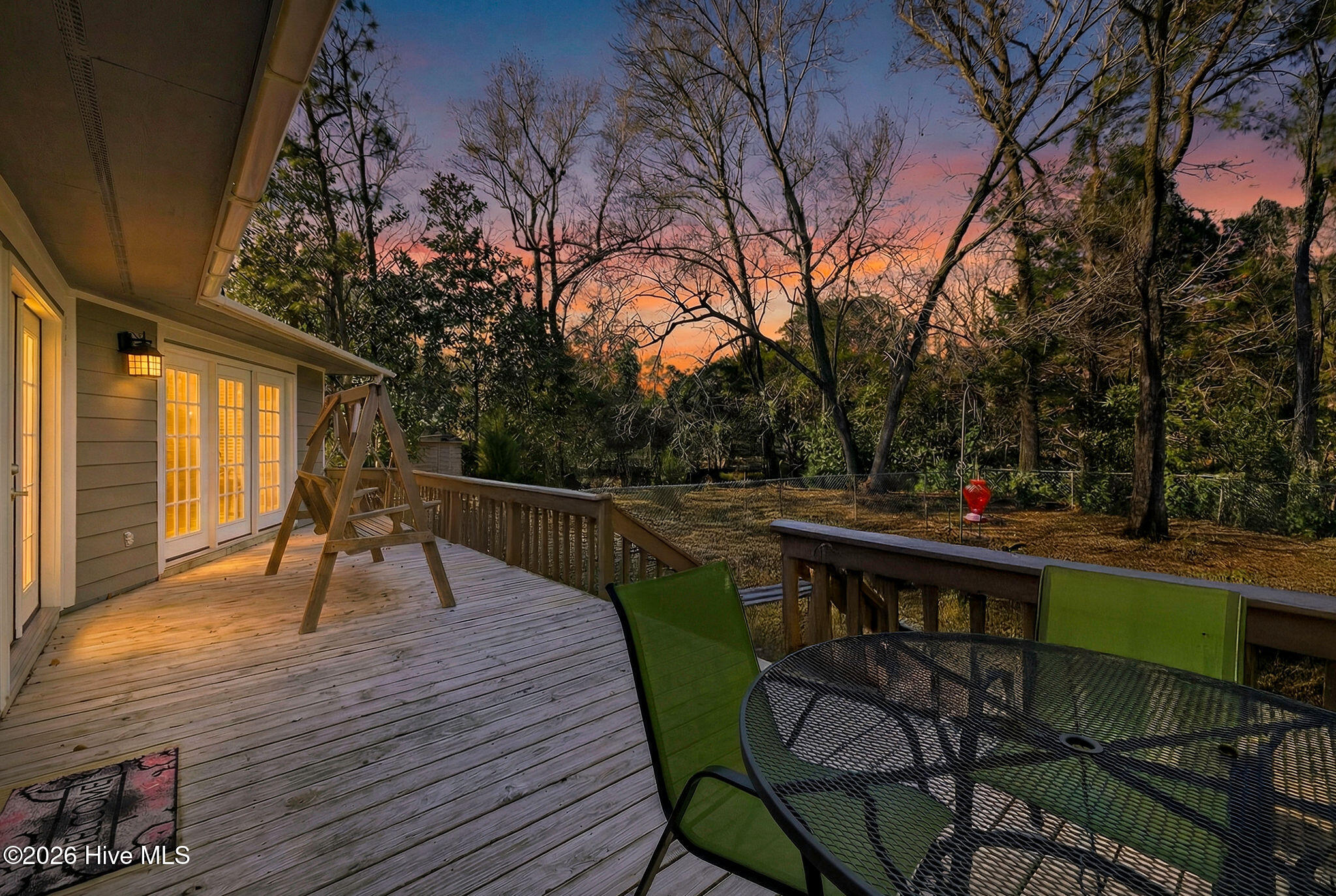 100552552 | Photo 37