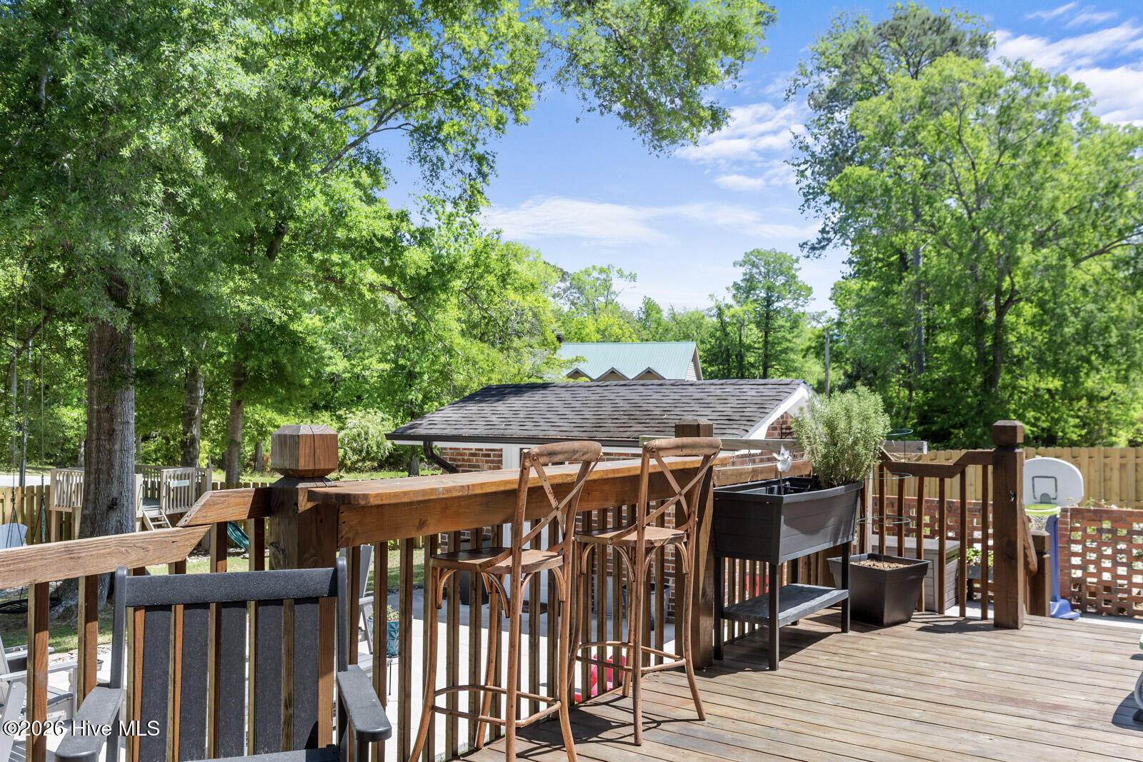 100569871 | Photo 48