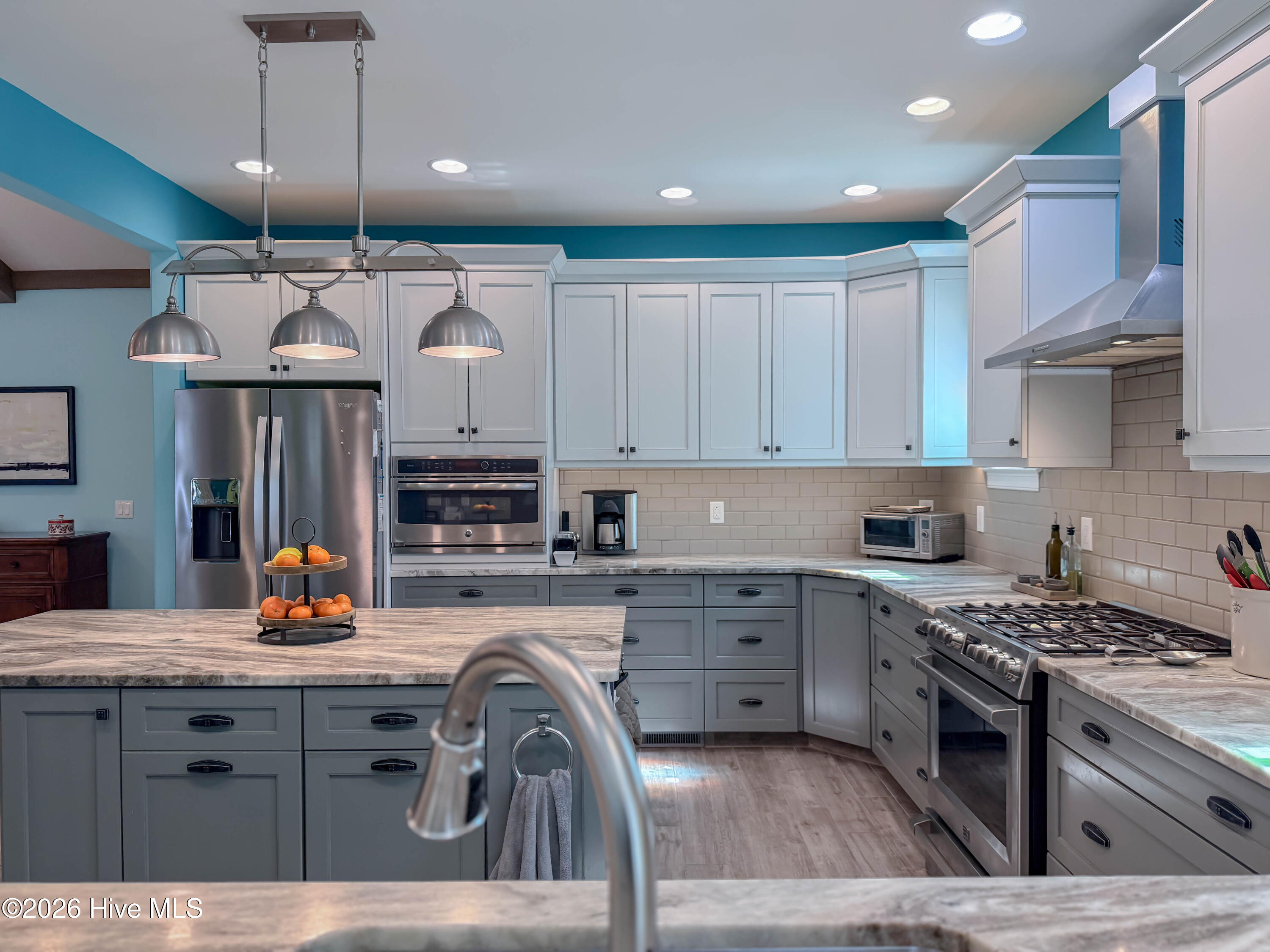 100559025 | Photo 26