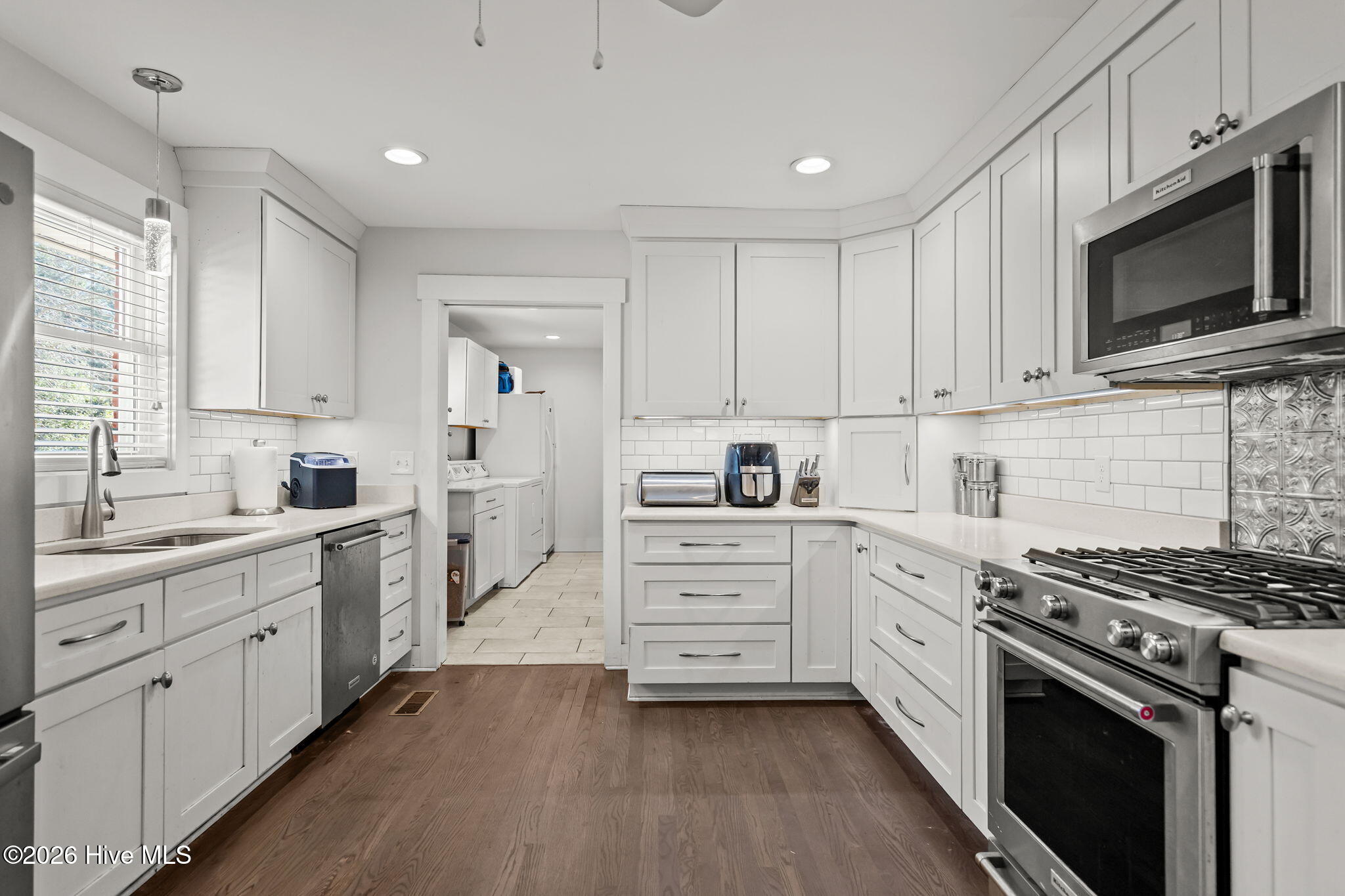 102 Fox Run Drive, Hampstead, NC, 28443