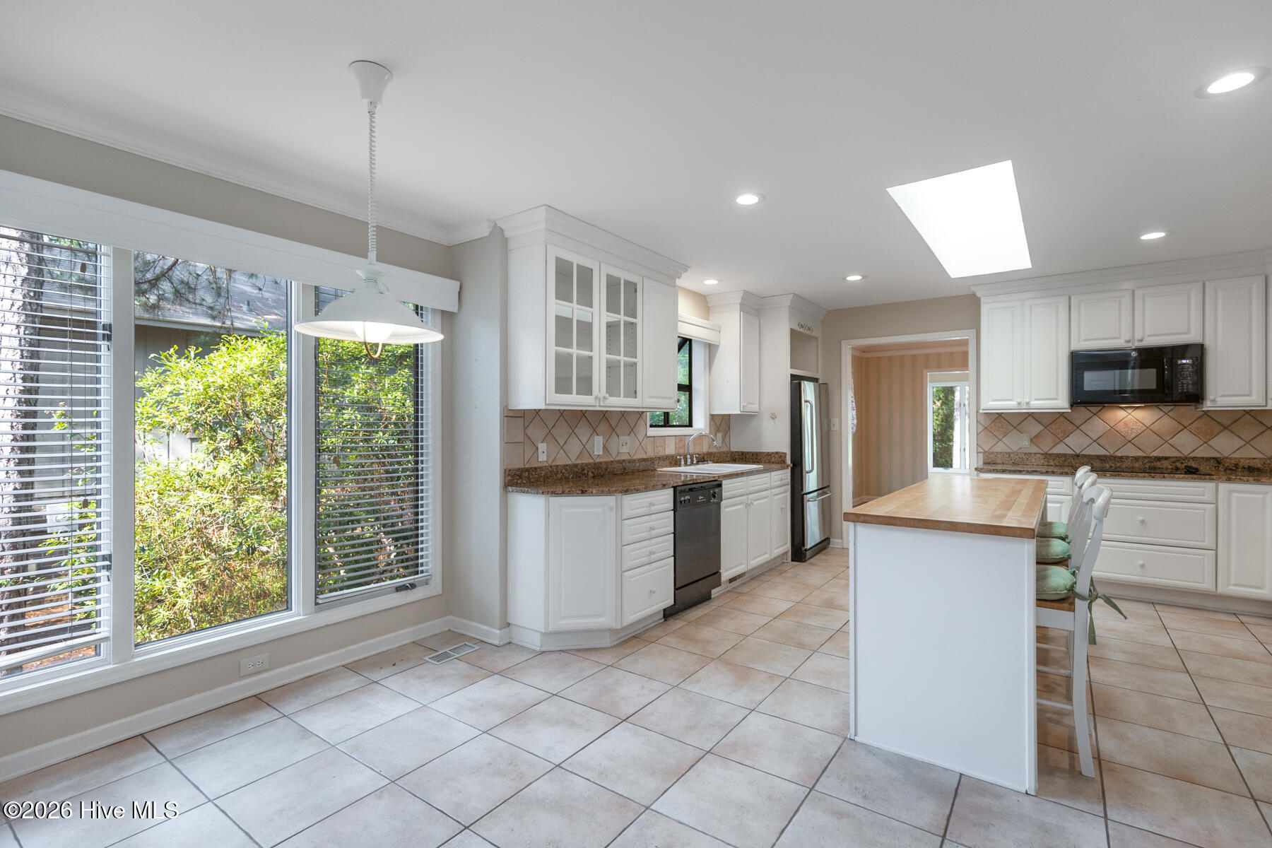 breakfast nook-kitchen