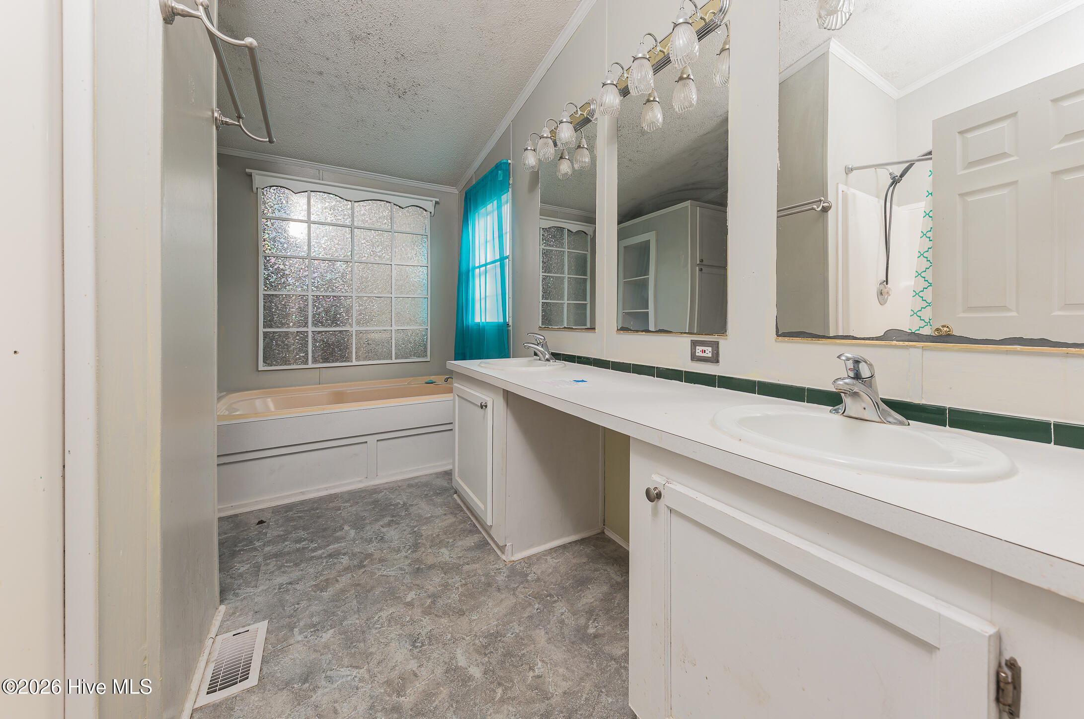 210 Creek Bank Drive,New Bern