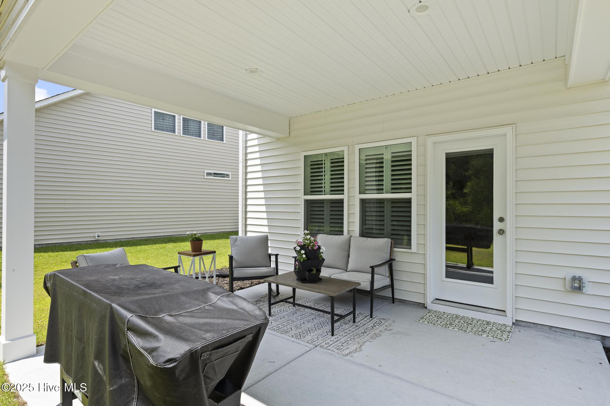 100516290 | Photo 52