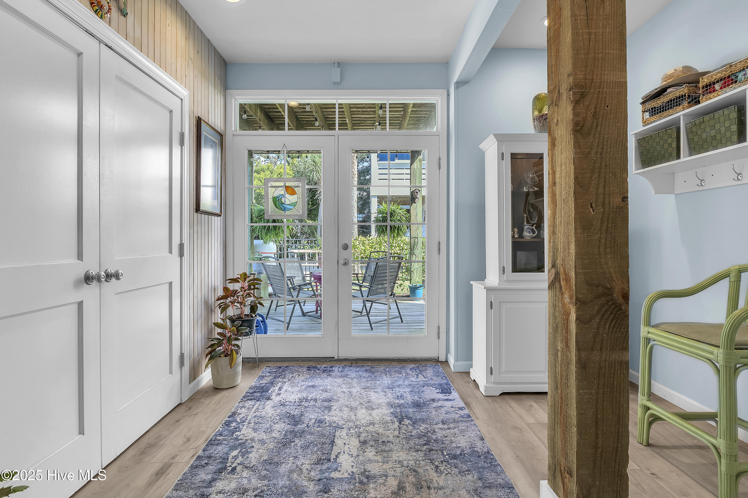 100529504 | Photo 34