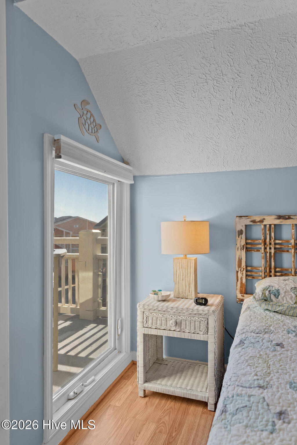 100550399 | Photo 28