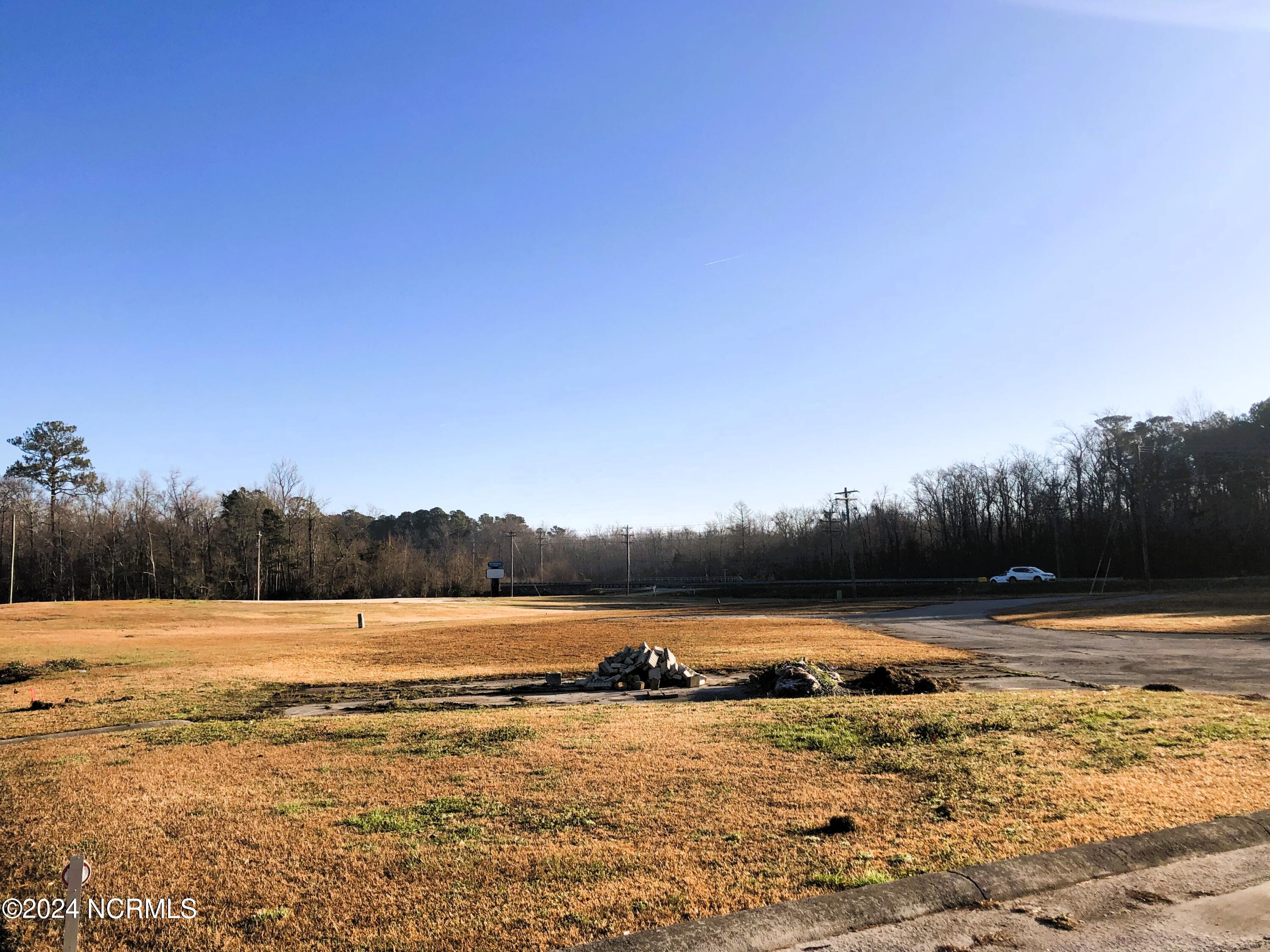 1906 Piney Green Road, Jacksonville, NC, 28546