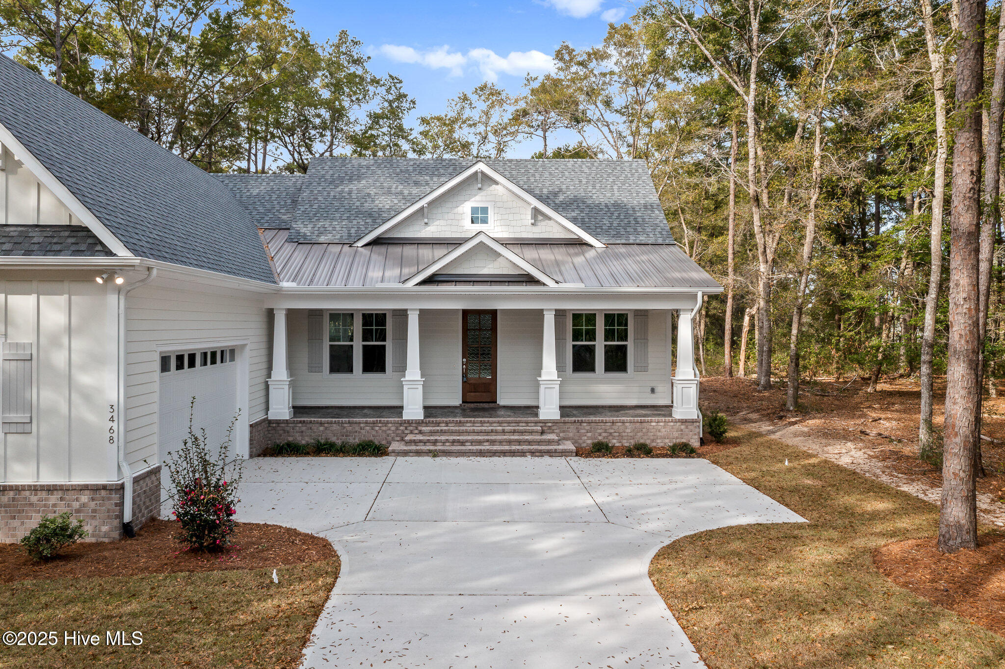 100535512 | Photo 49