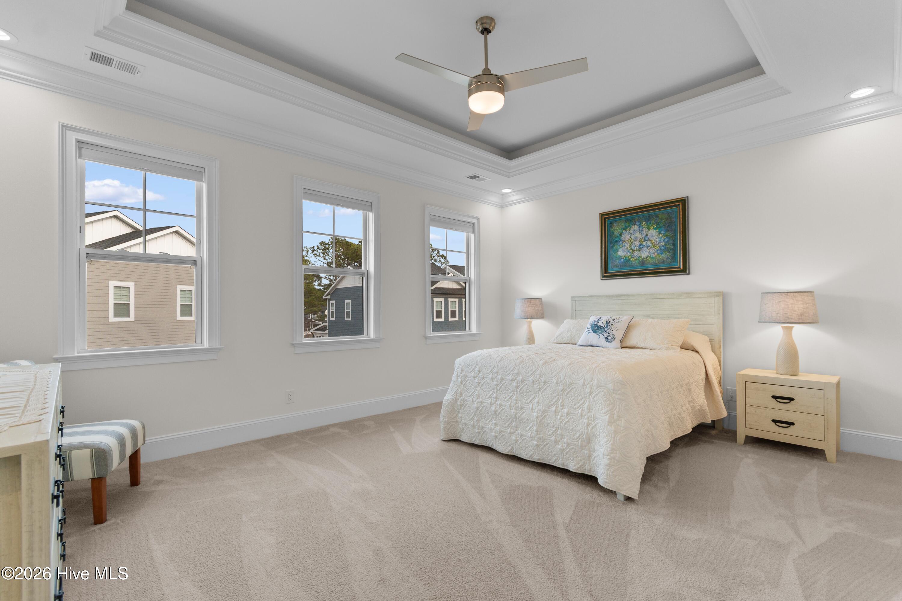 100555426 | Photo 16