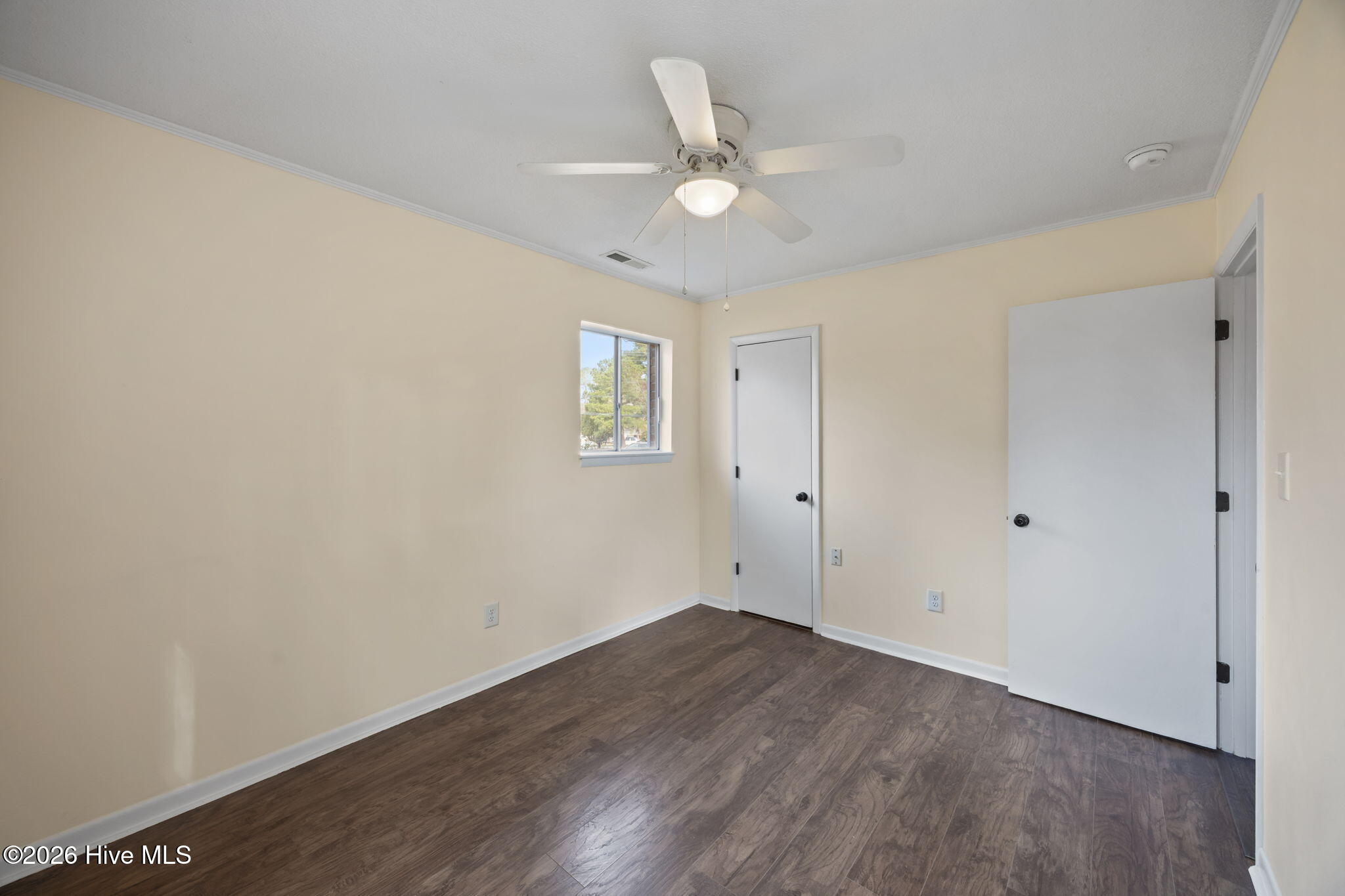 100559433 | Photo 16