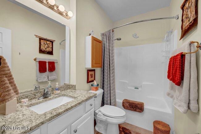 100554384 | Photo 22