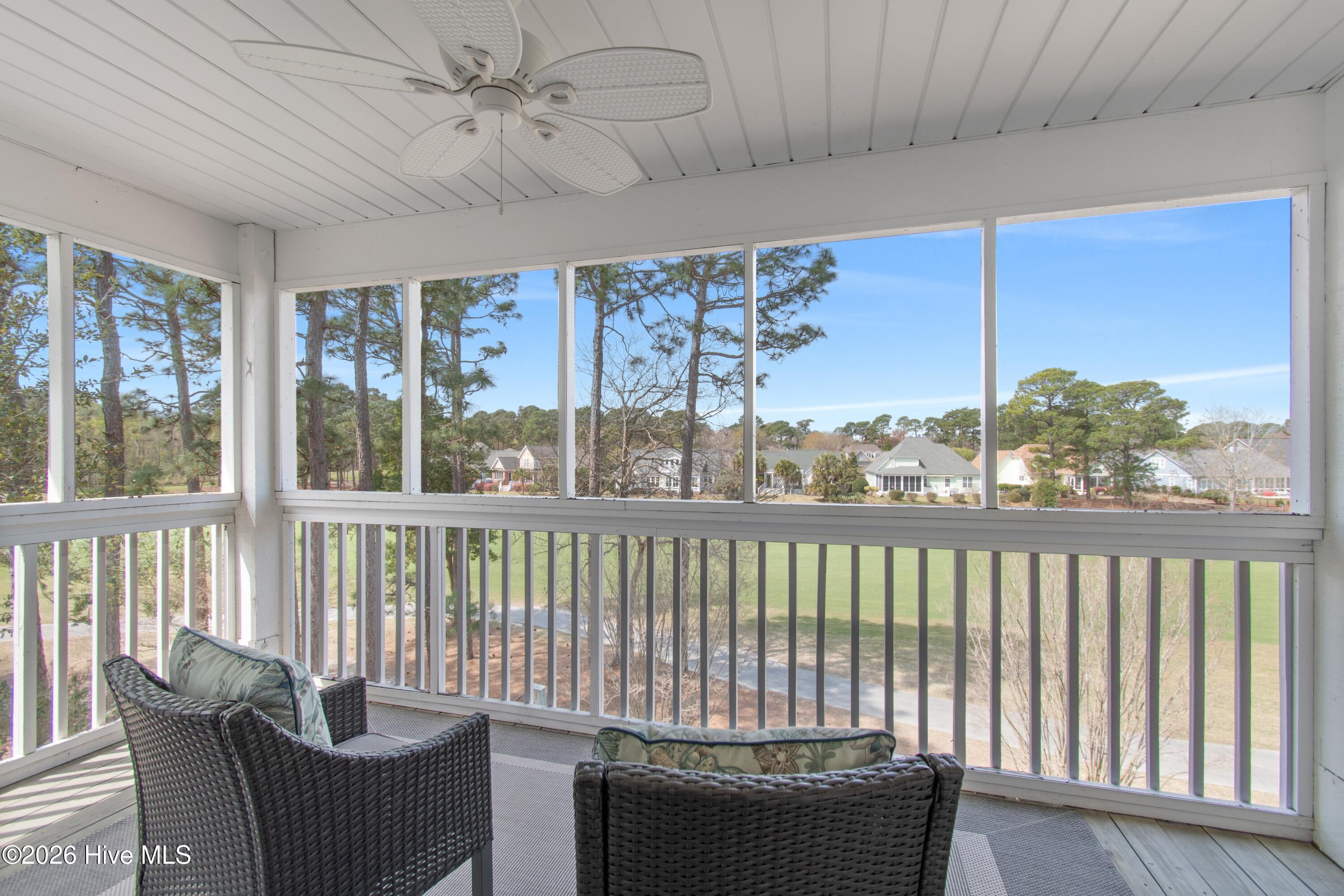 100562563 | Photo 33