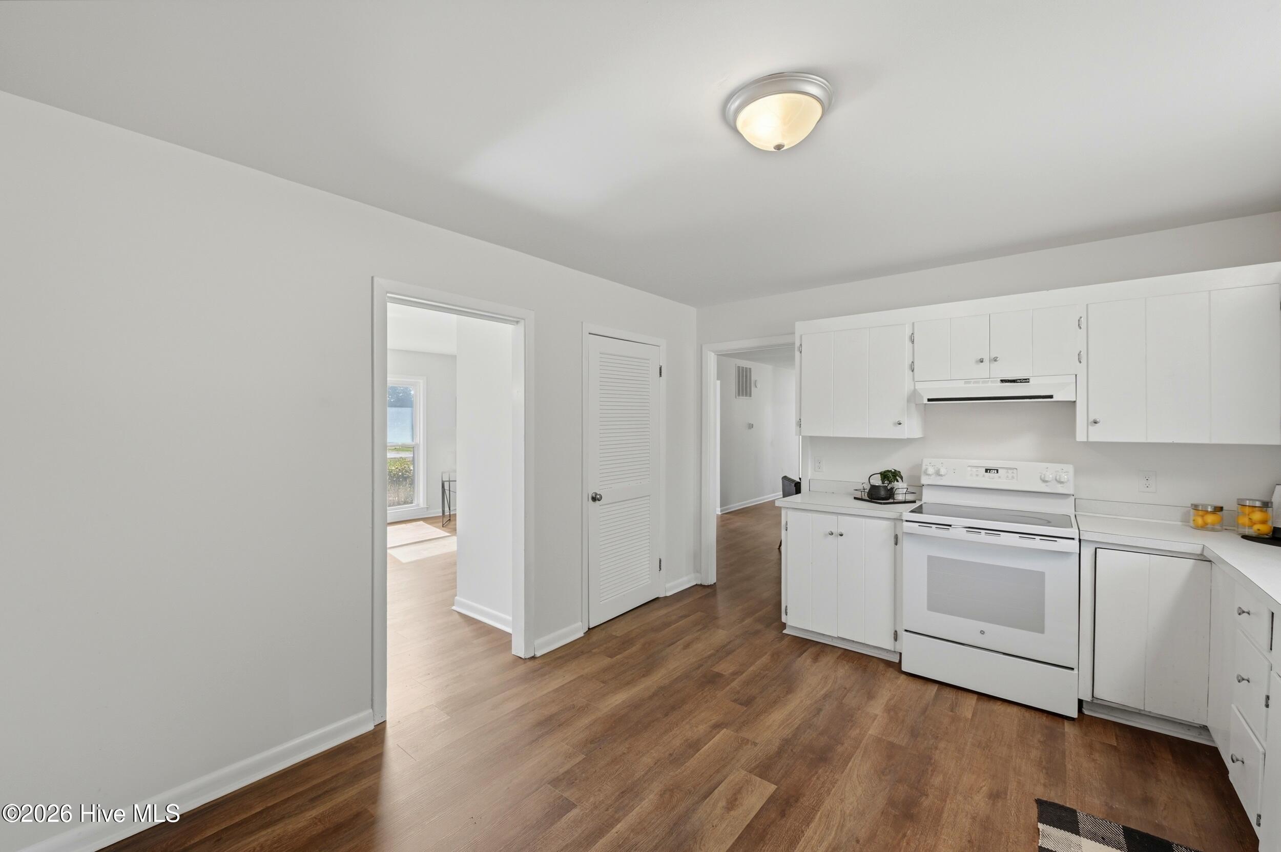 100555632 | Photo 18