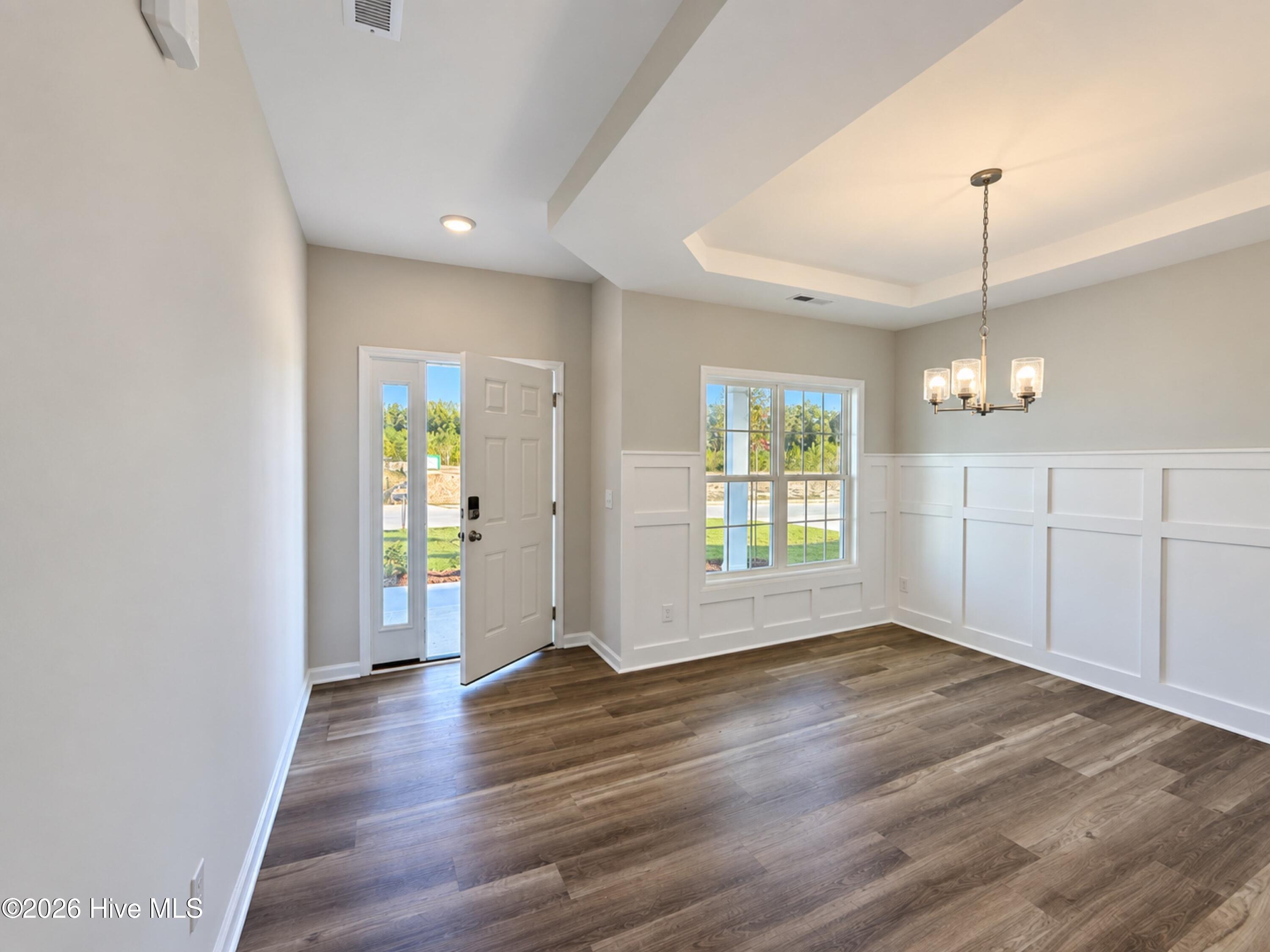 Photo 2 of Single family home for sale at 91 Crossvine St, Selma, NC 27576 | MLS# 100591817 | Listing updated on 2026-10-07