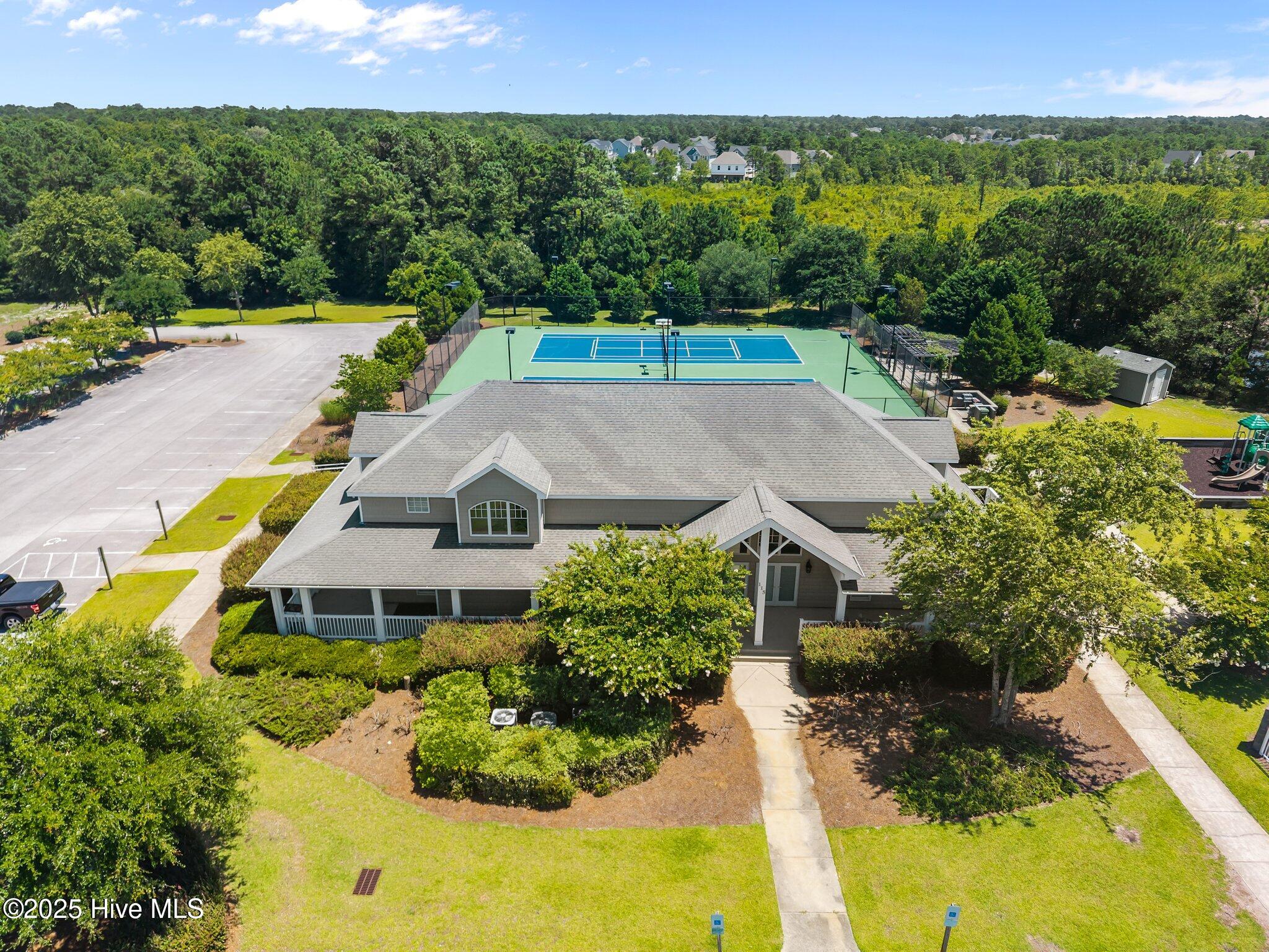 100518510 | Photo 75