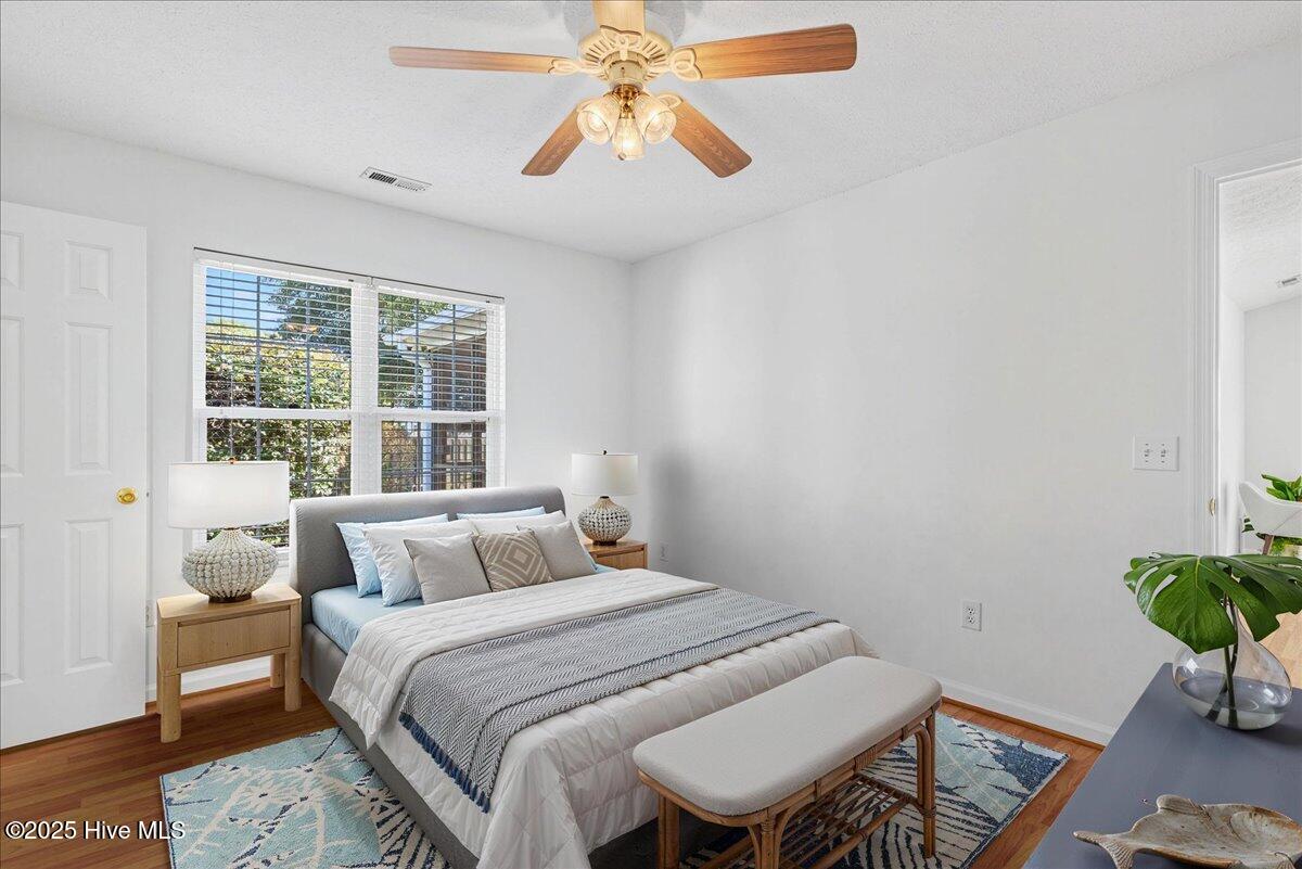 100531287 | Photo 23