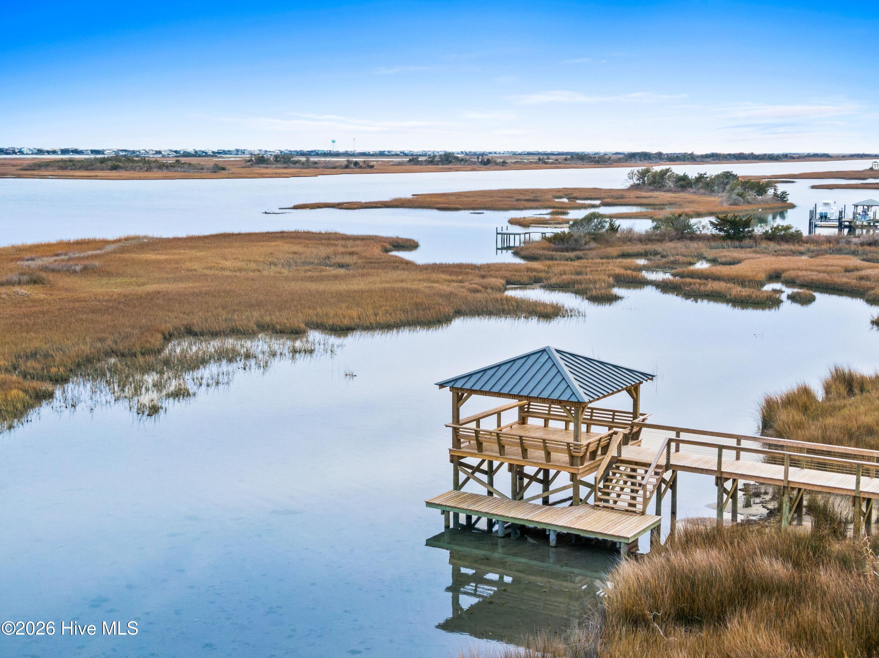 100553588 | Photo 26