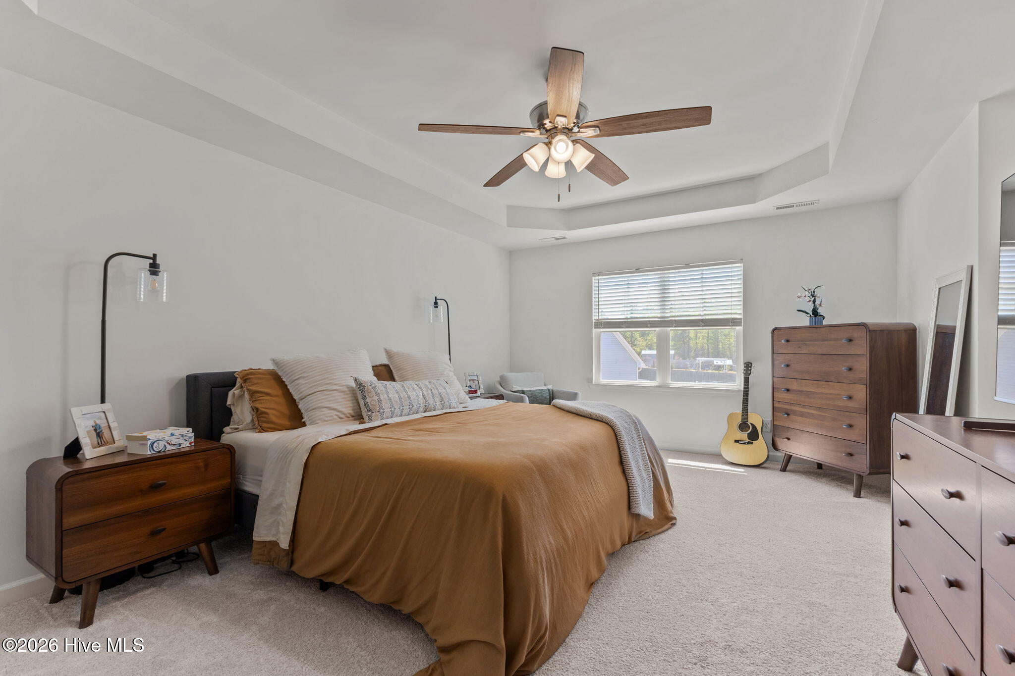 100568670 | Photo 30